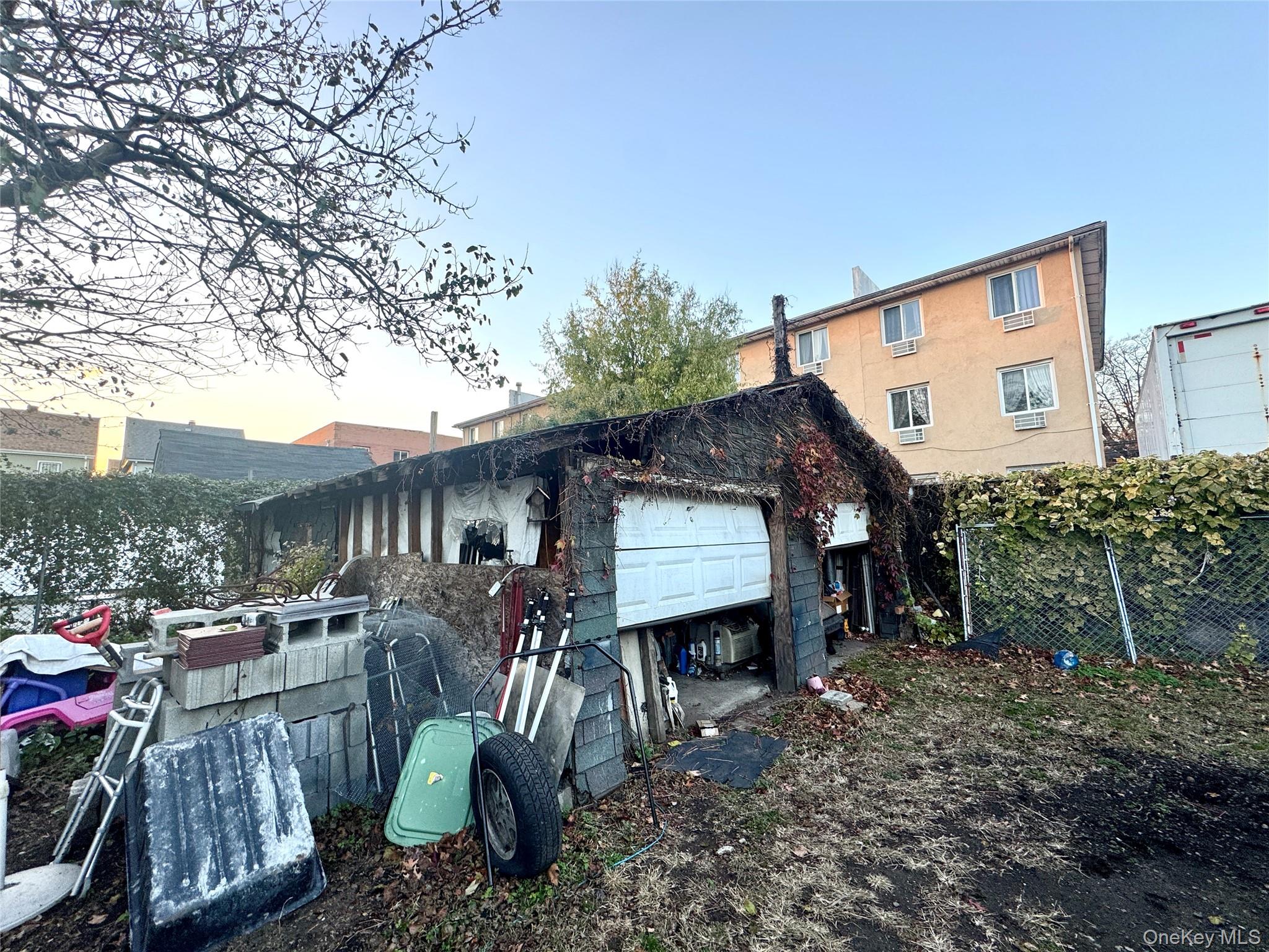 #17 photo, 134-15 102nd Avenue, Richmond Hill S. , NY 11419