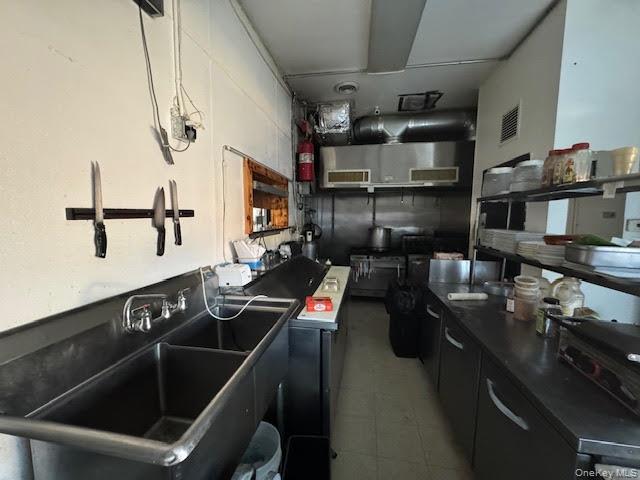 #11 photo, 318 Blooming Grove Turnpike, New Windsor , NY 12553