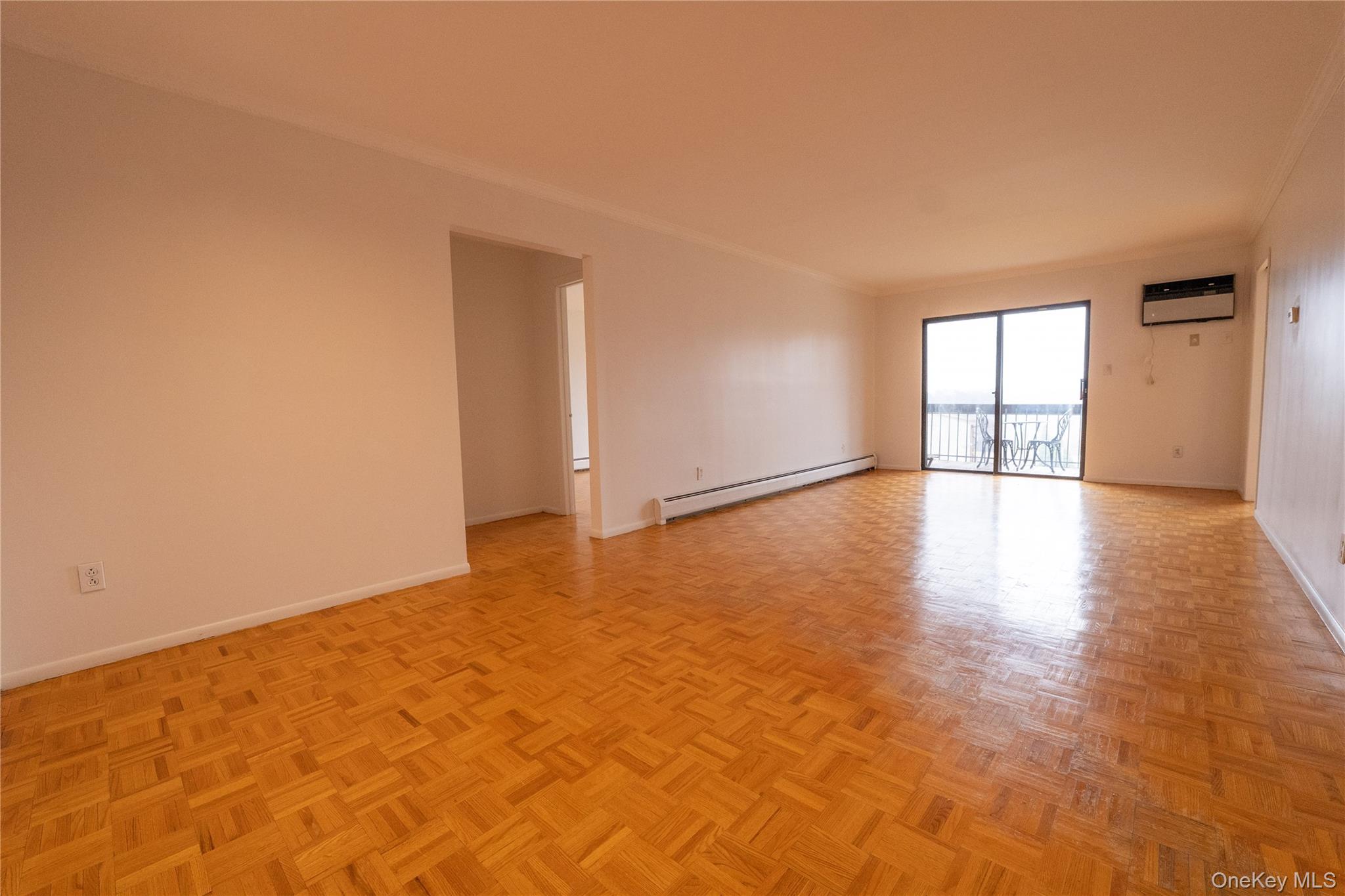 #10 photo, 174 Country Club Lane, Pomona , NY 10970