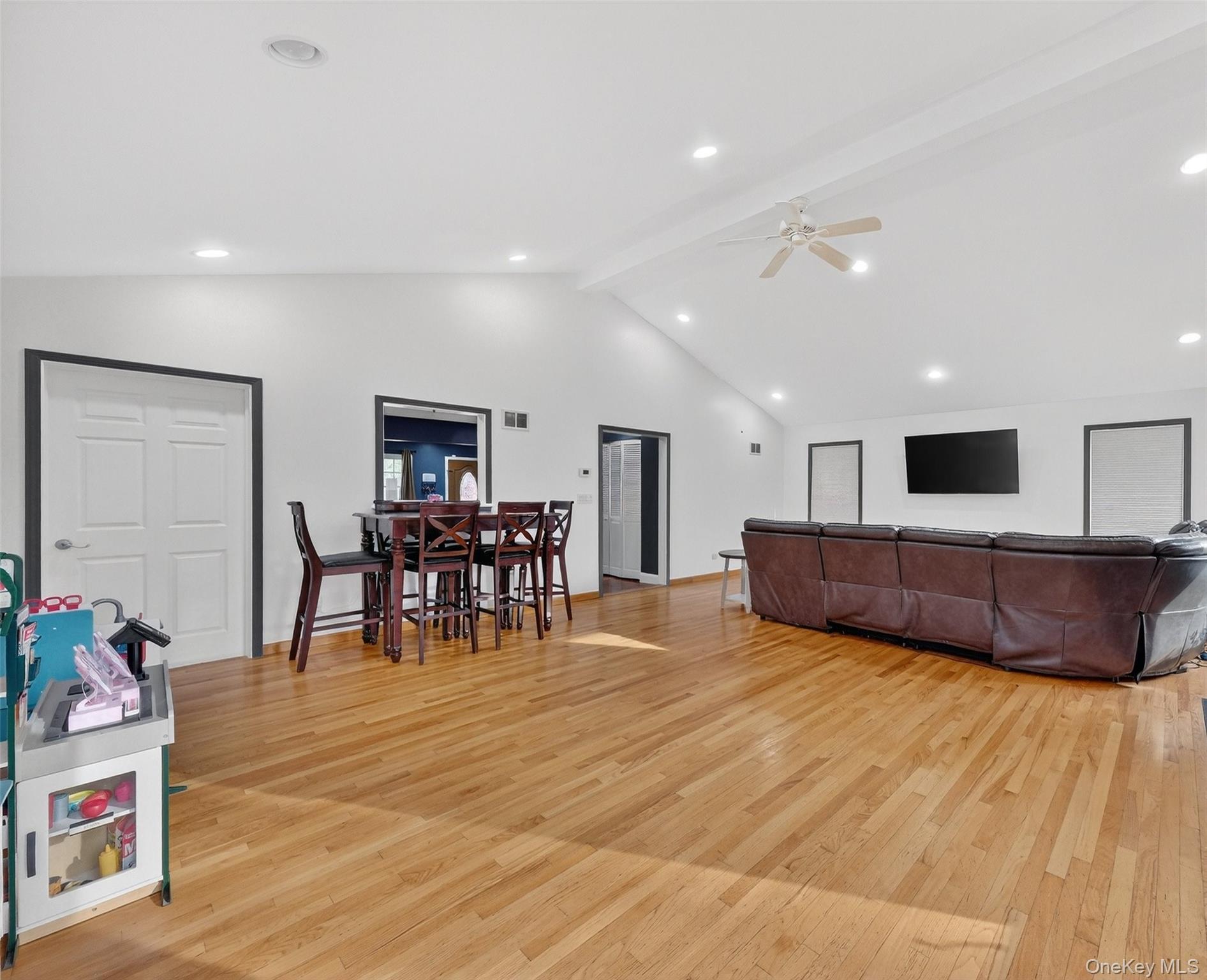 #15 photo, 10 Meier Road, Poughkeepsie , NY 12603