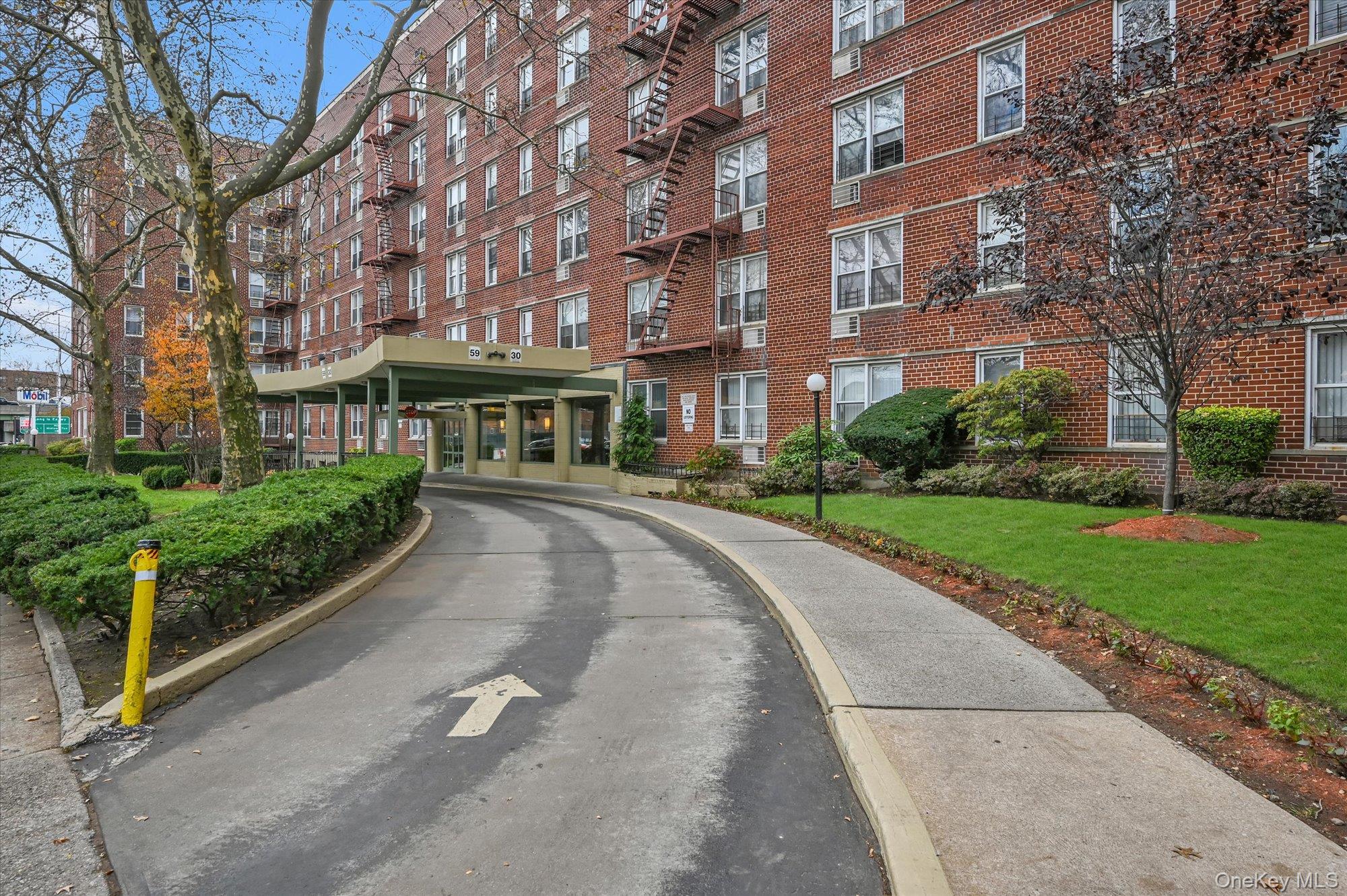 #18 photo, 5930 108th Street, Corona , NY 11368