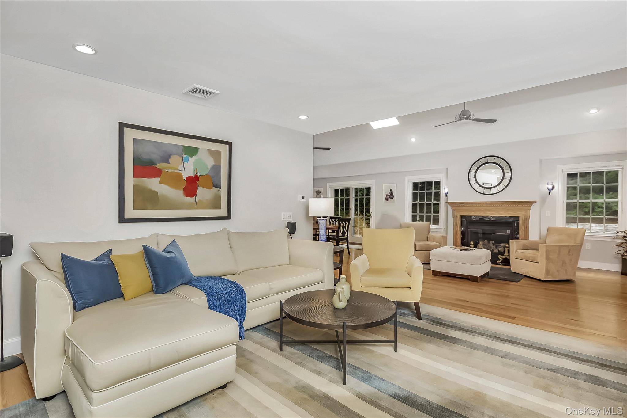 #4 photo, 3 Sally's Path, East Hampton , NY 11937