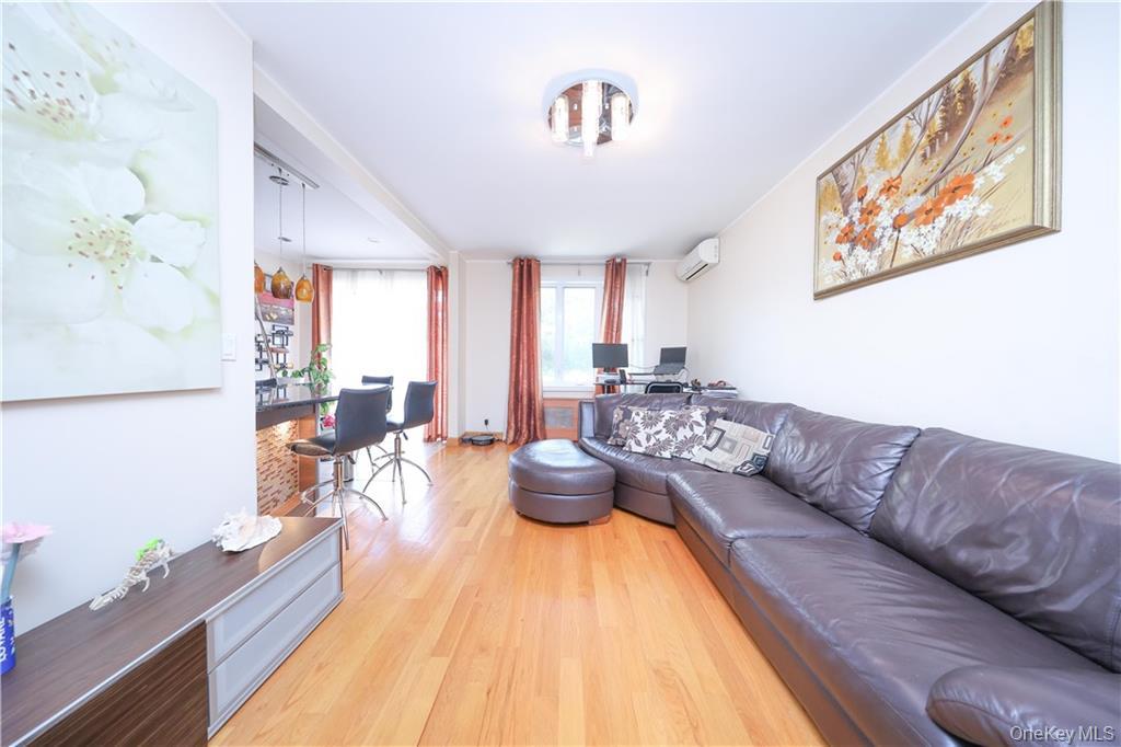 #9 photo, 2415 E 27th Street, Brooklyn , NY 11235