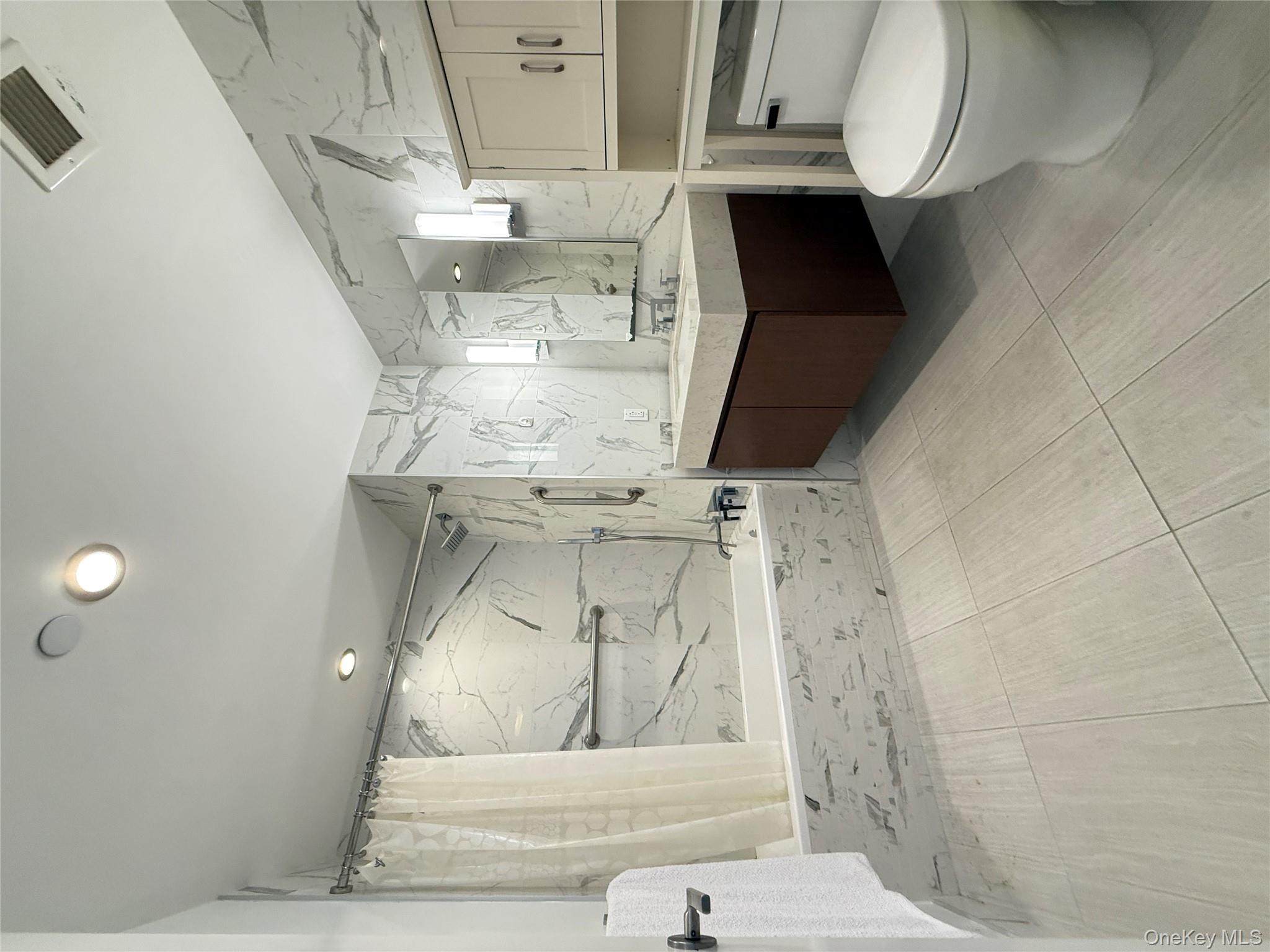 #8 photo, 13835 39th Avenue, كوينز Flushing , NY 11354