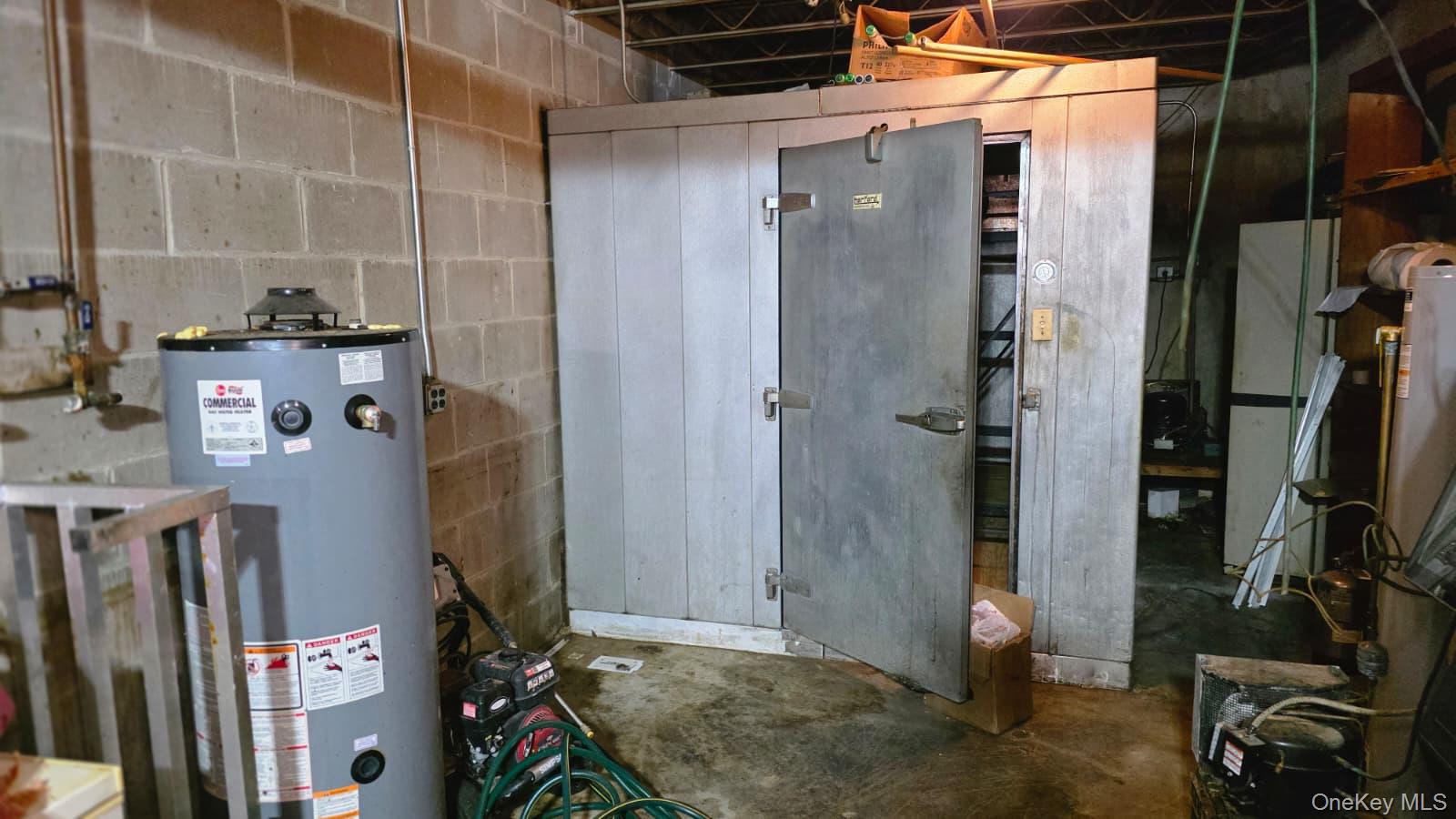 #13 photo, 376 fulton Avenue, Hempstead , NY 15500