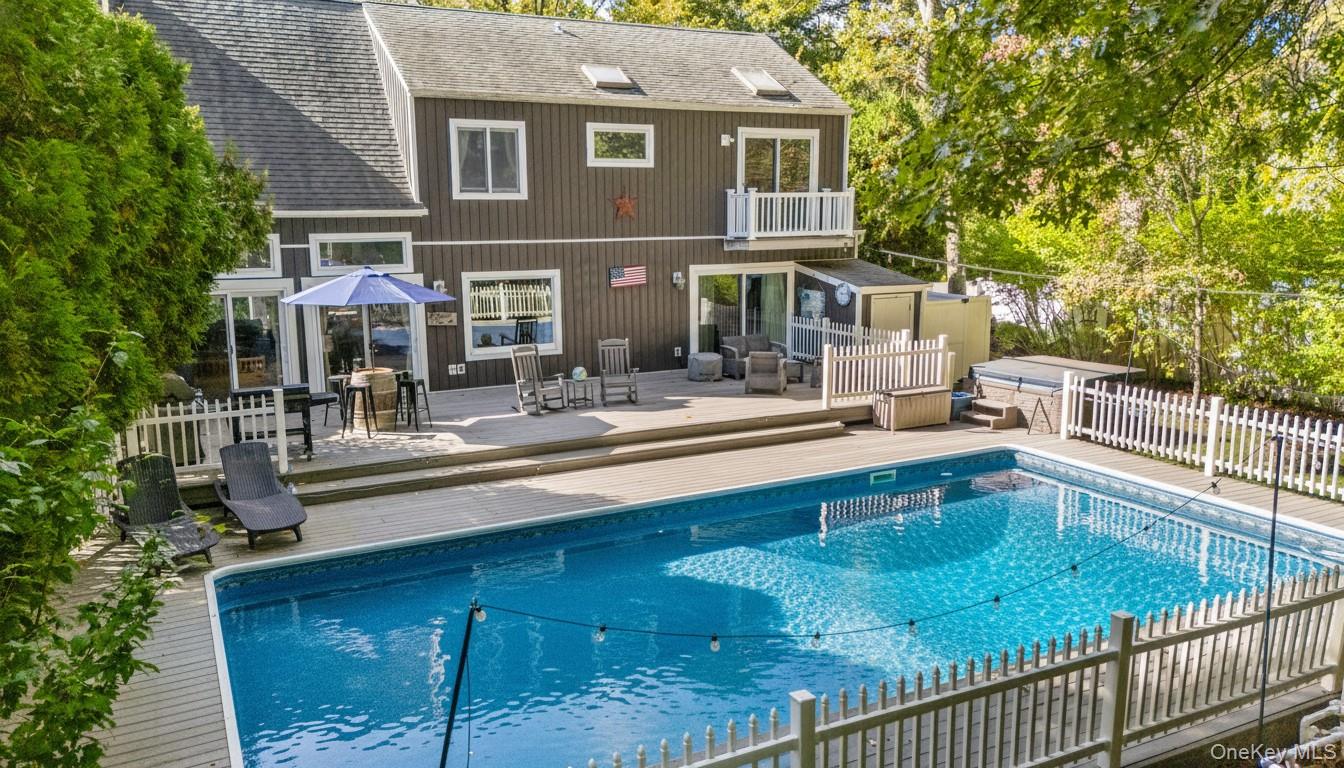 #3 photo, 107 Spinney Road, East Quogue , NY 11942