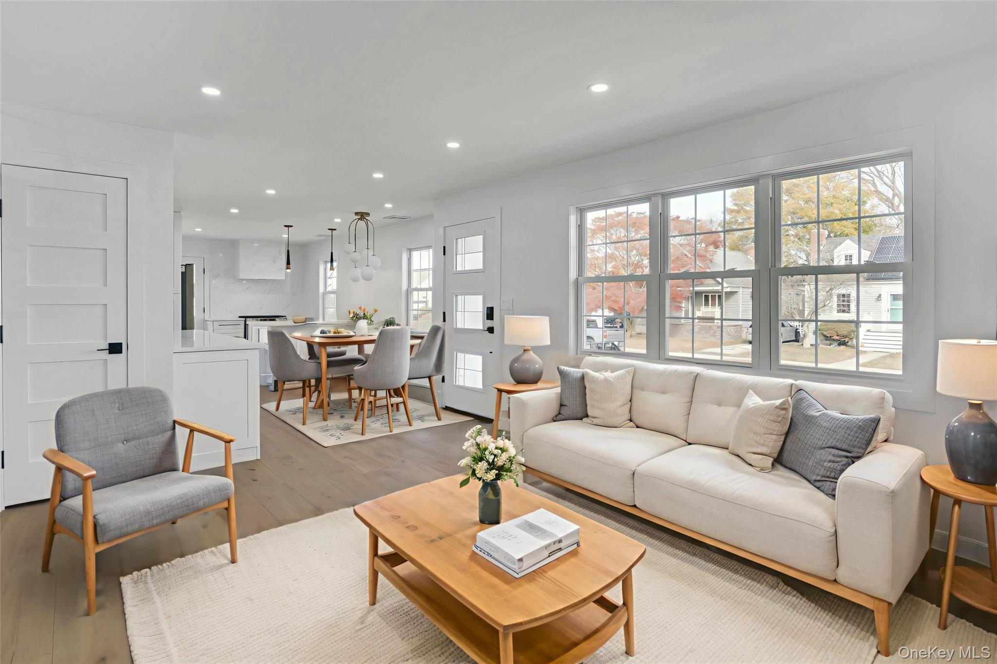 #11 photo, 243 Lido Parkway, Lindenhurst , NY 11757