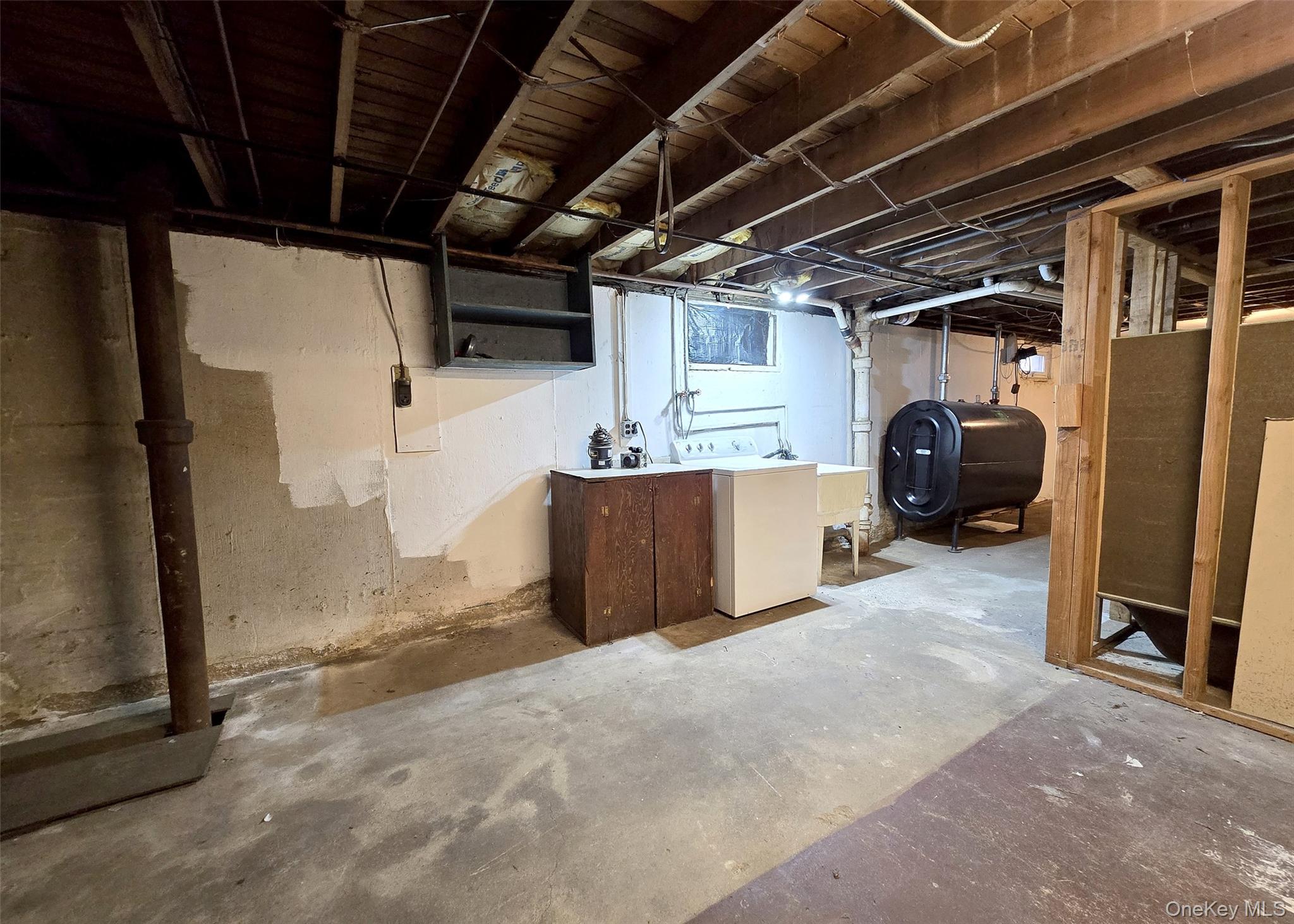 #18 photo, 369 Woodfield Road, West Hempstead , NY 11552