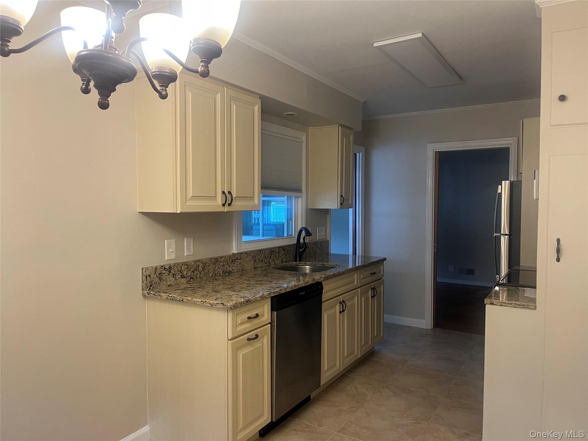 #4 photo, 3616 Jerusalem Avenue, Wantagh , NY 11793