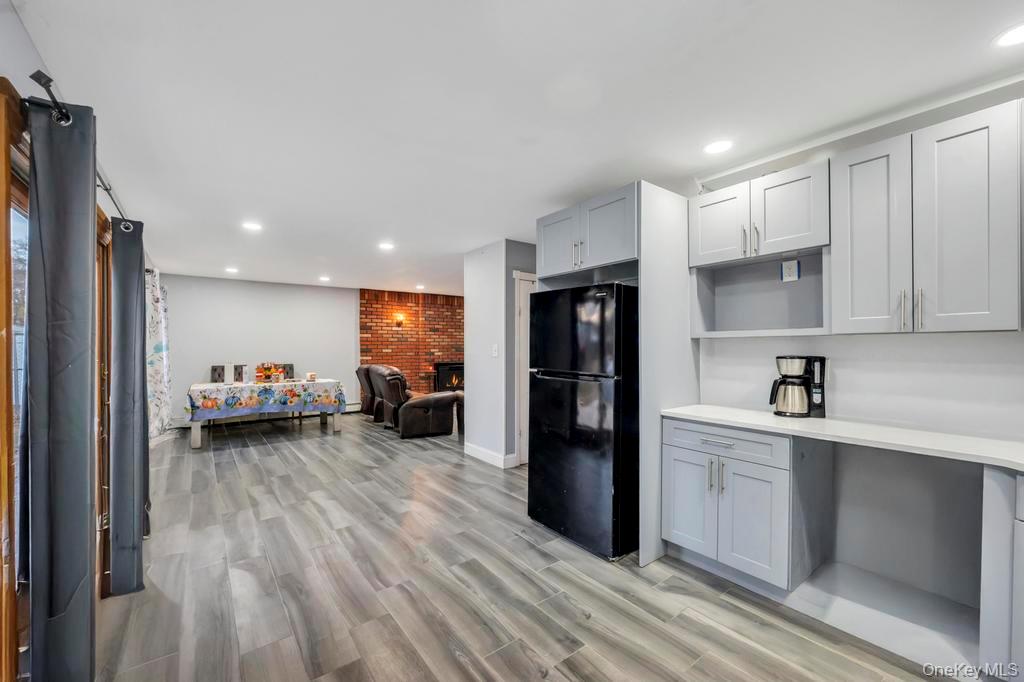 #13 photo, 154 Woodland Avenue, Central Islip , NY 11722