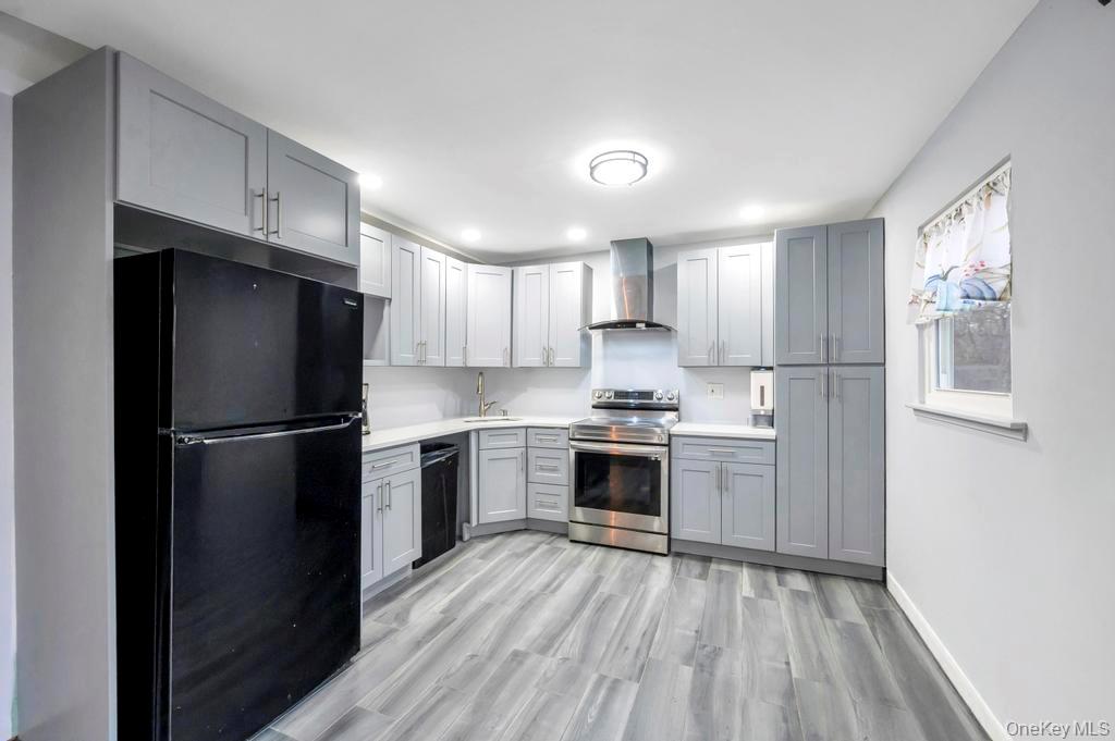 #3 photo, 154 Woodland Avenue, Central Islip , NY 11722