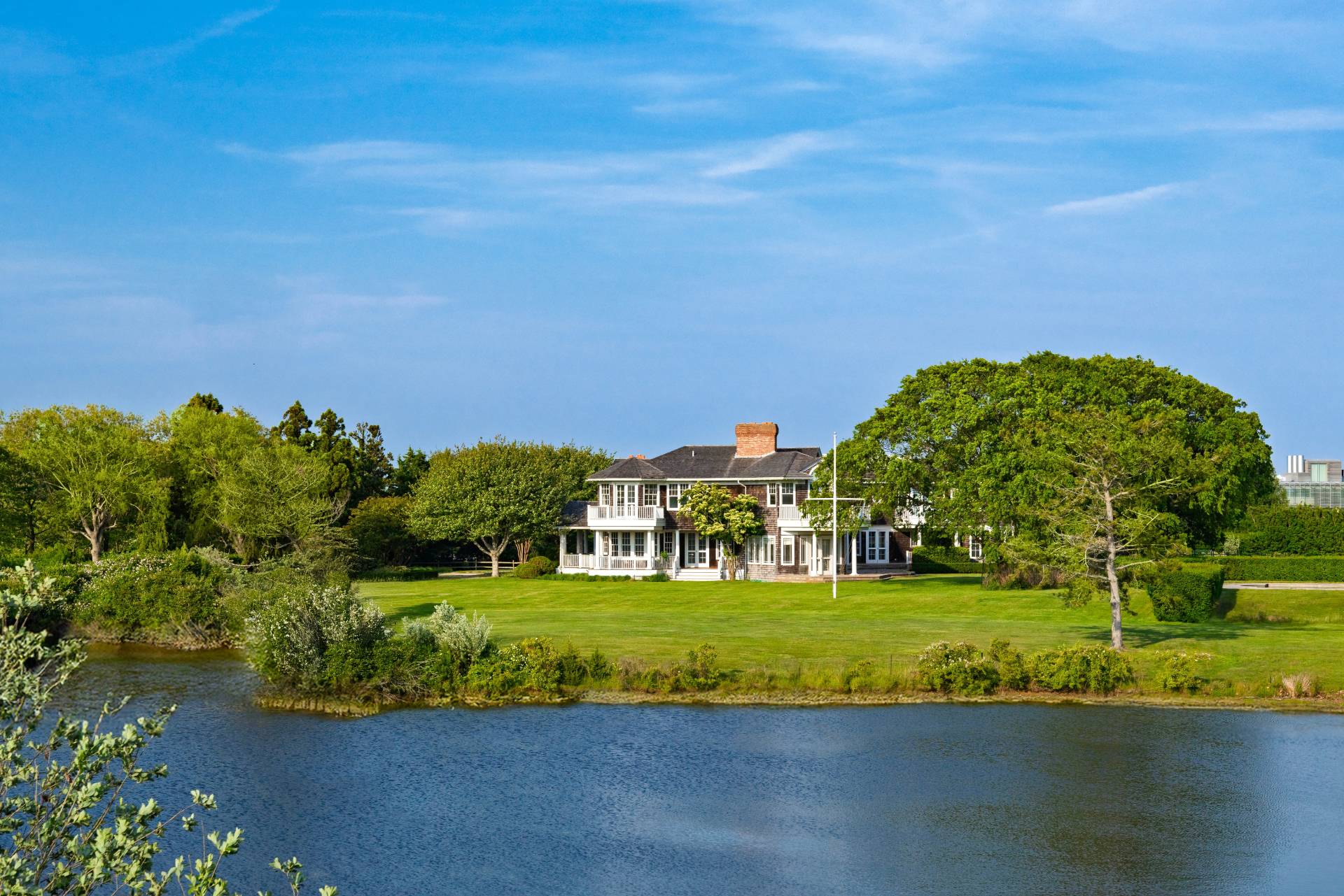 #4 photo, 54, 24, 20 Jule Pond Drive, Water Mill , NY 11968