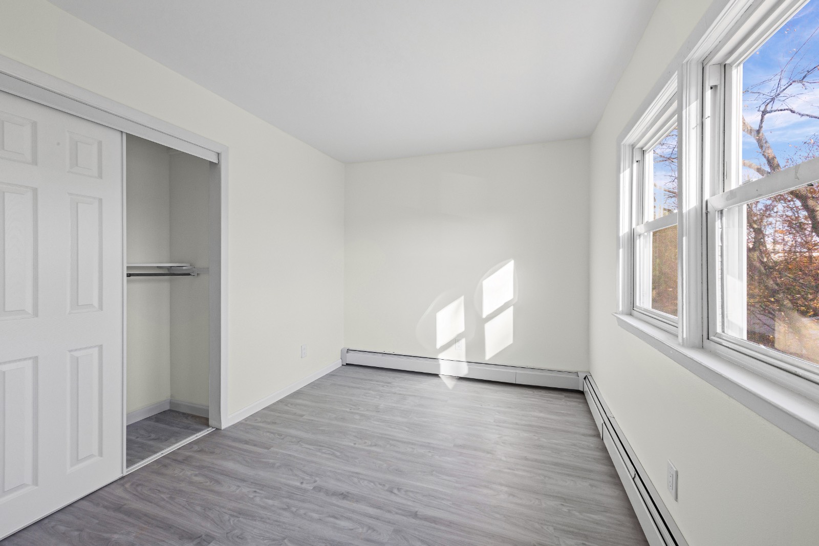 #20 photo, 1565 10th St, West Babylon , NY 11704