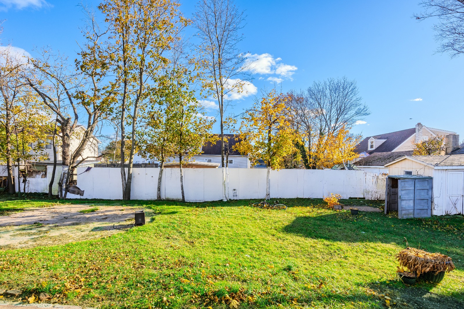 #28 photo, 1565 10th St, West Babylon , NY 11704