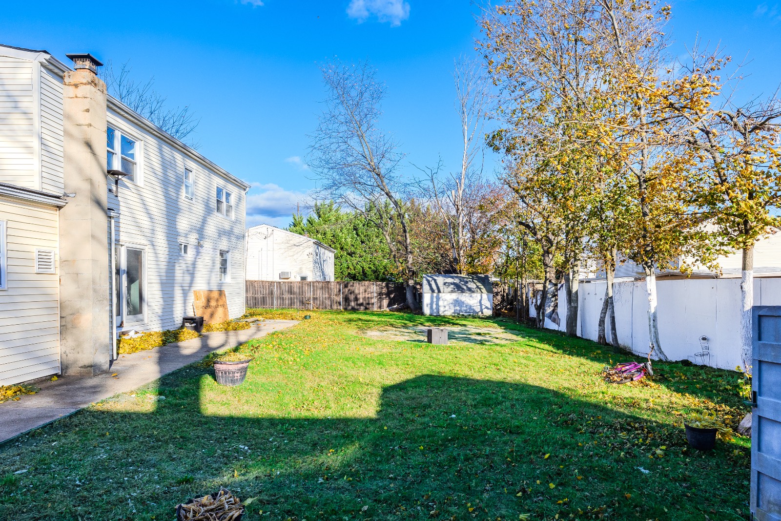 #31 photo, 1565 10th St, West Babylon , NY 11704