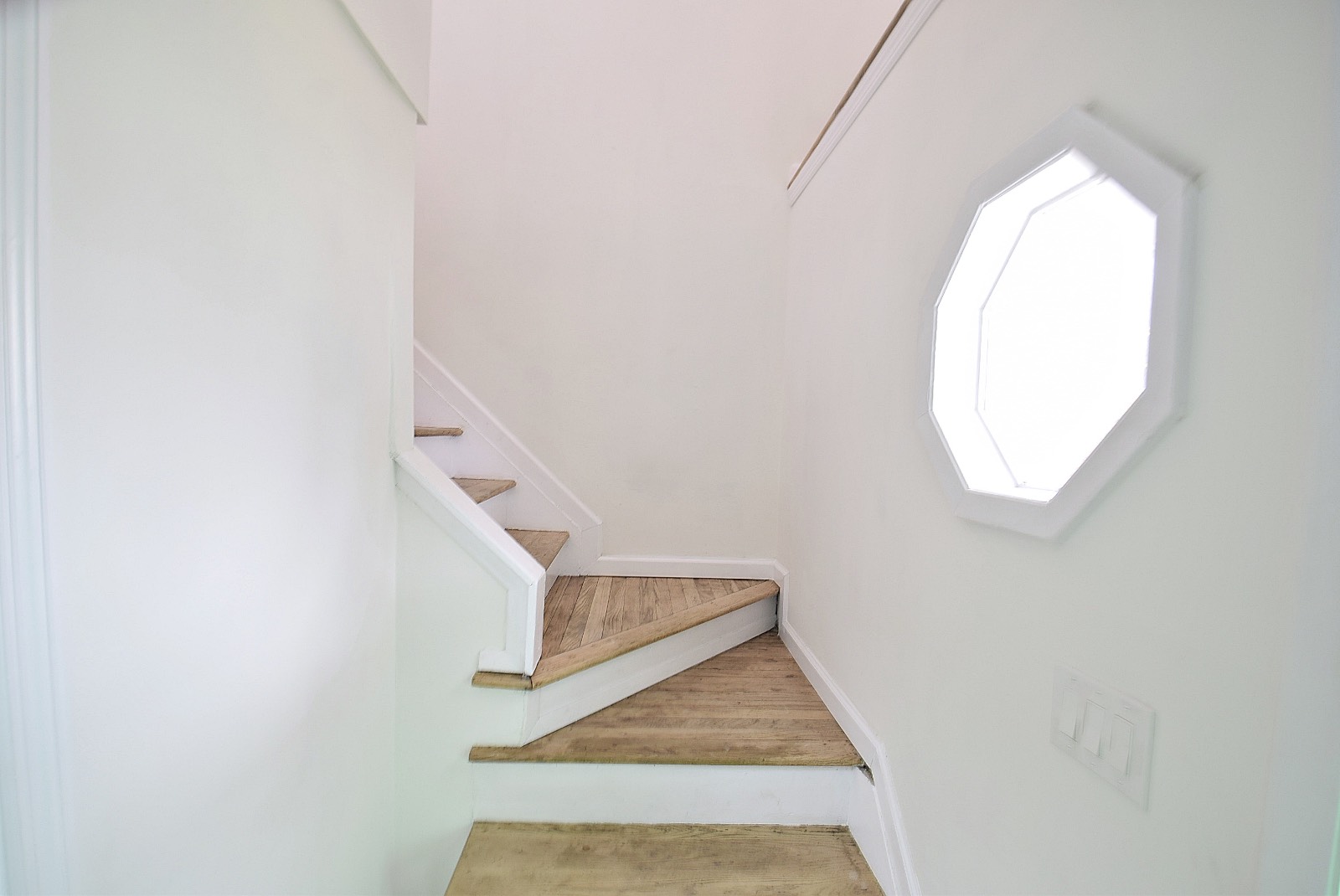 #15 photo, 21 Hancock St, سوفولك Islandia , NY 11749