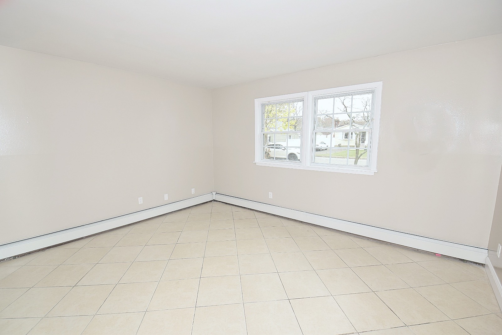 #16 photo, 21 Hancock St, سوفولك Islandia , NY 11749