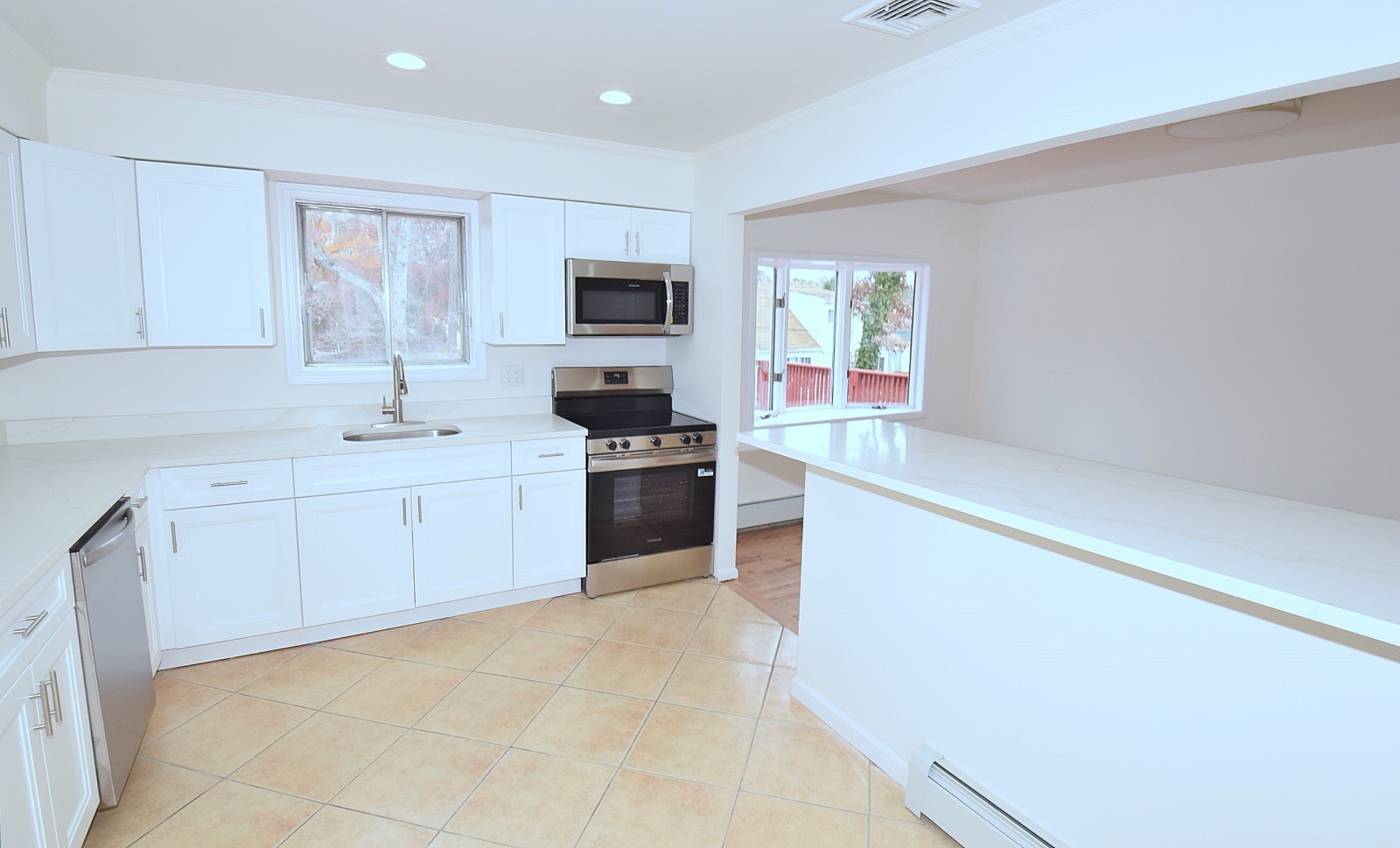 #19 photo, 21 Hancock St, سوفولك Islandia , NY 11749