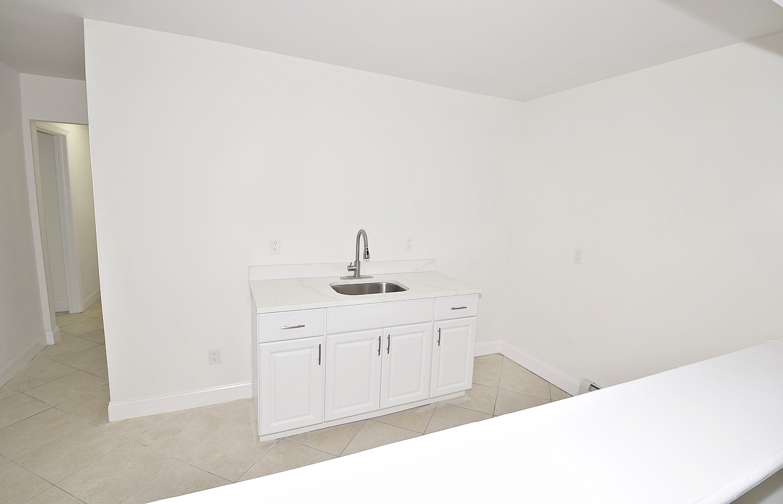 #23 photo, 21 Hancock St, سوفولك Islandia , NY 11749