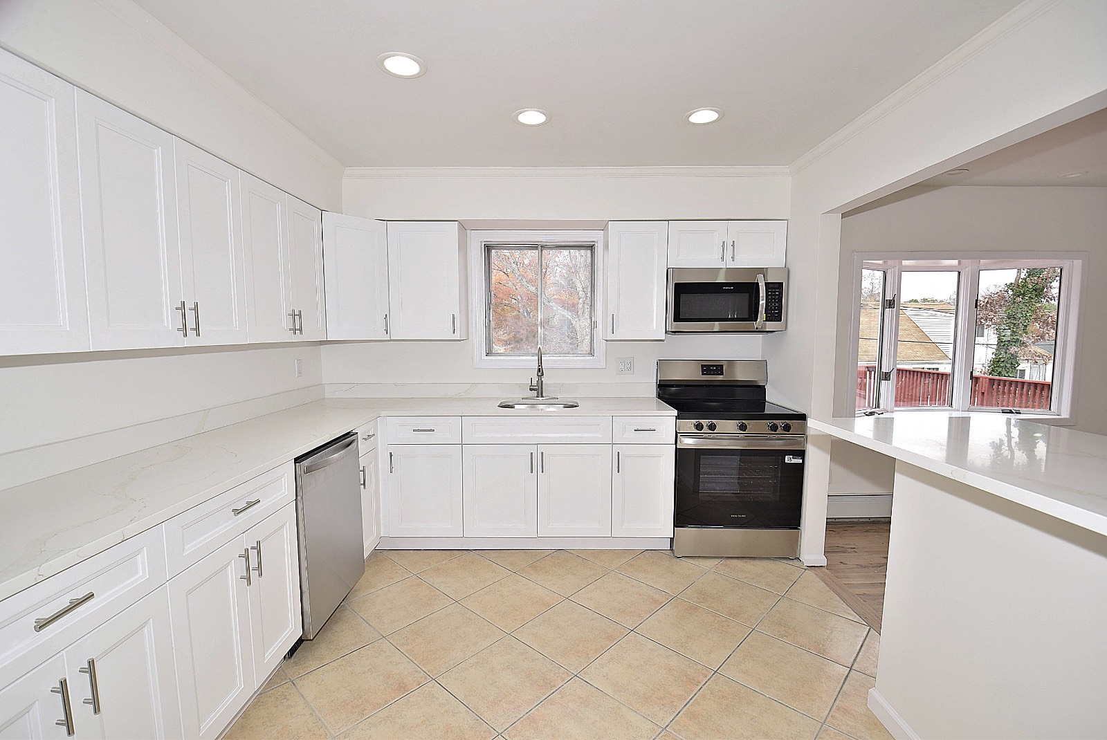 #7 photo, 21 Hancock St, سوفولك Islandia , NY 11749