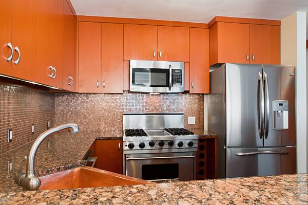 #4 photo, 382 Central Park West, #20C, New York , NY 10025