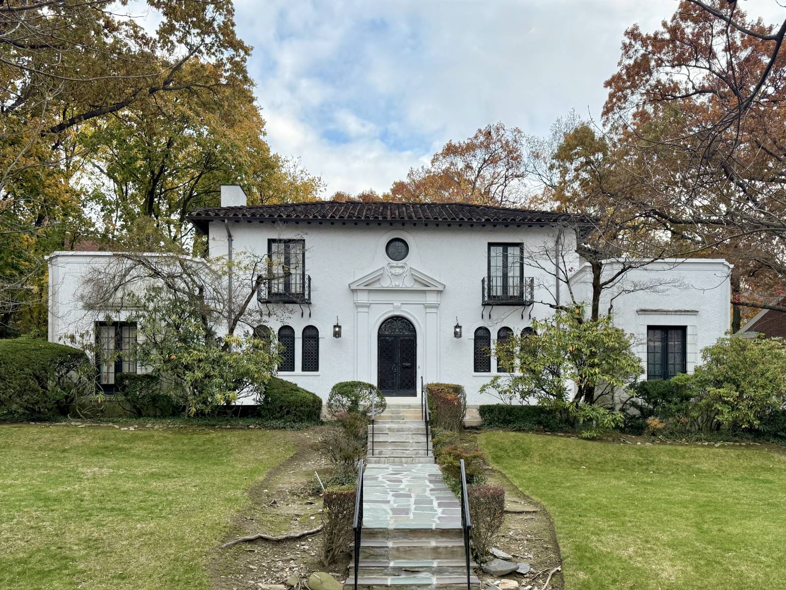 #1 photo, 4560 Fieldston Road, Fieldston , NY 10471