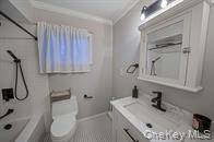 #11 photo, 4 Sibley Place, Huntington Station , NY 11746