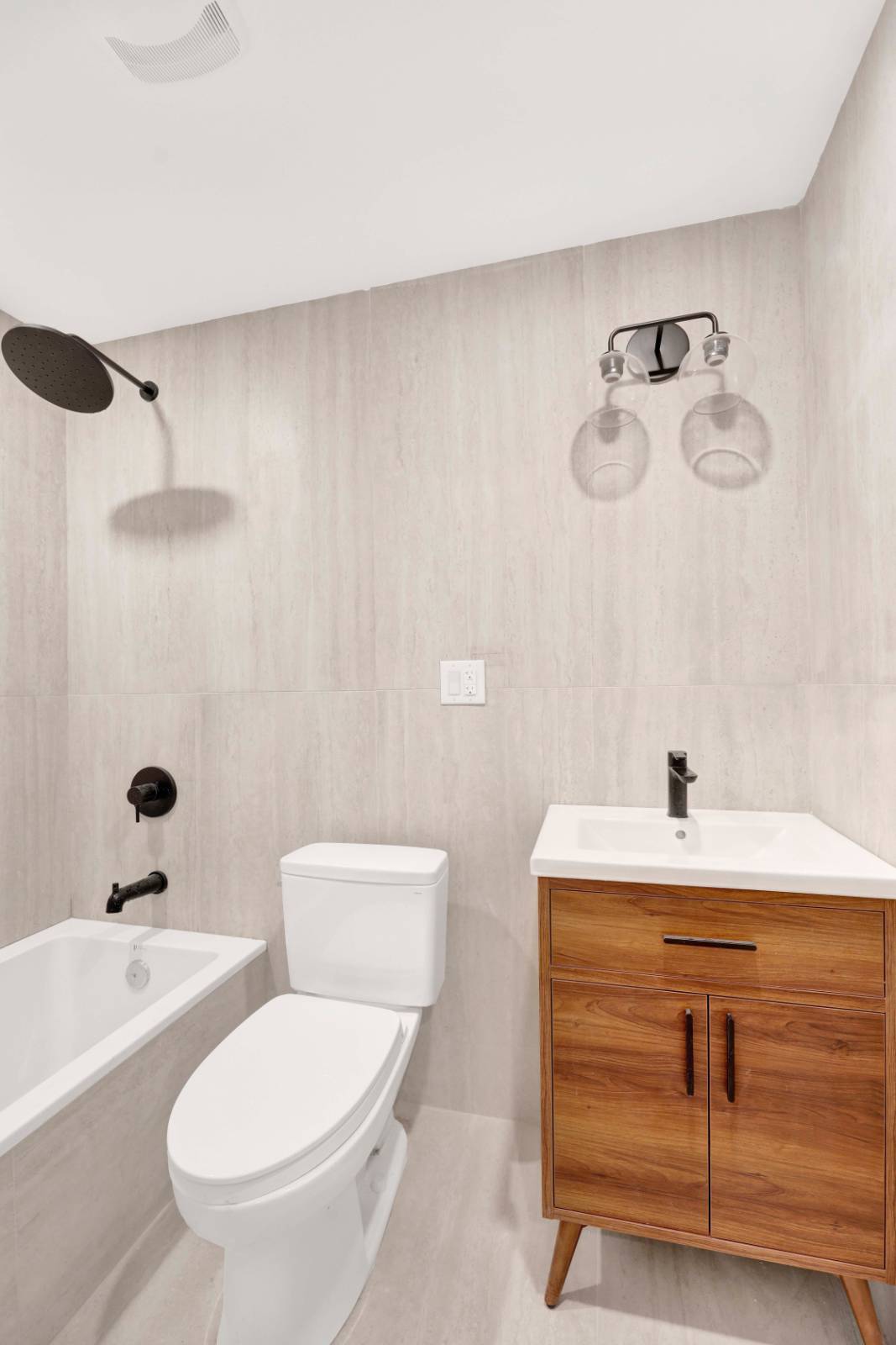 #11 photo, 526 central ave, Bushwick , NY 11221