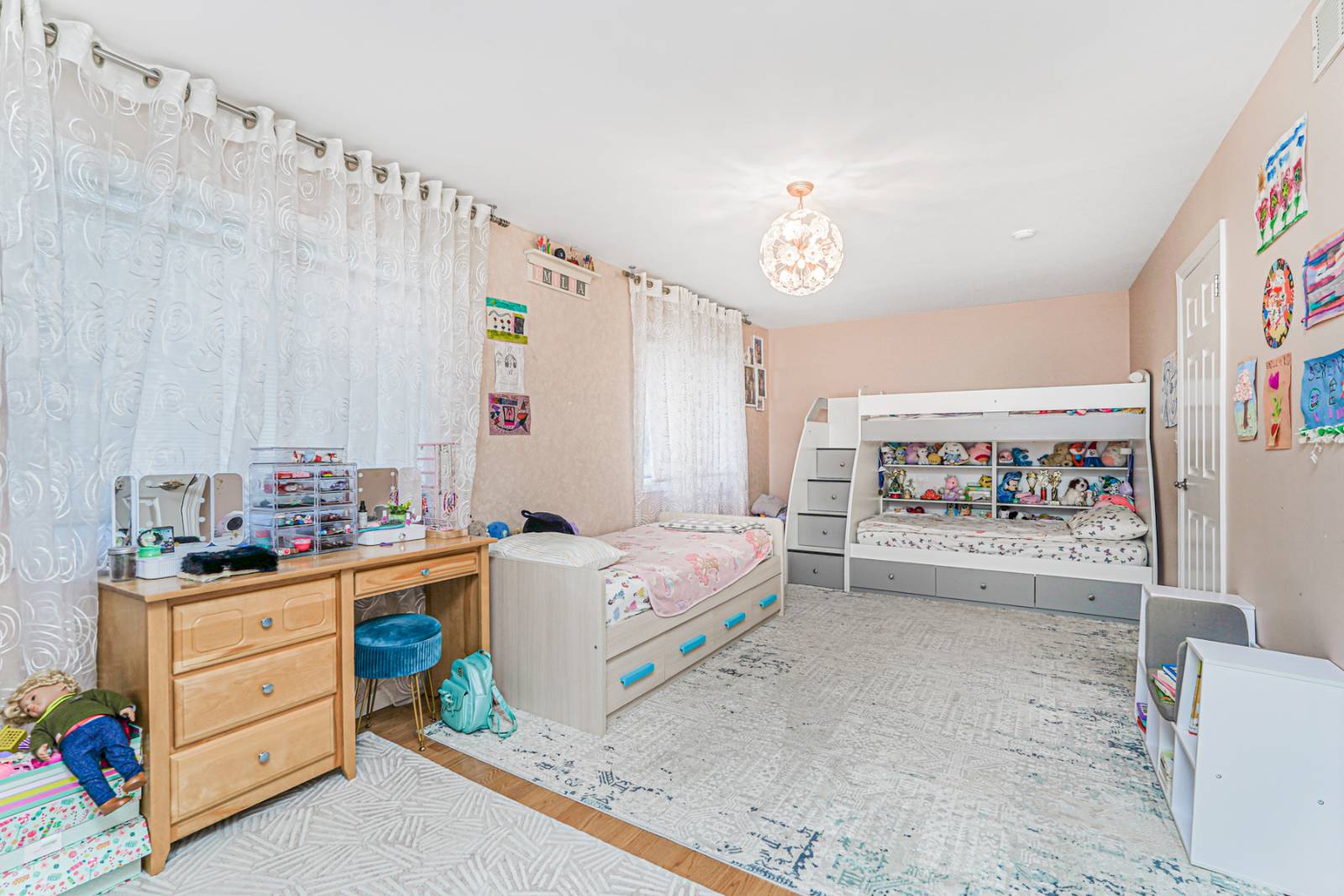 #19 photo, 46 Durges St., Staten Island , NY 10304