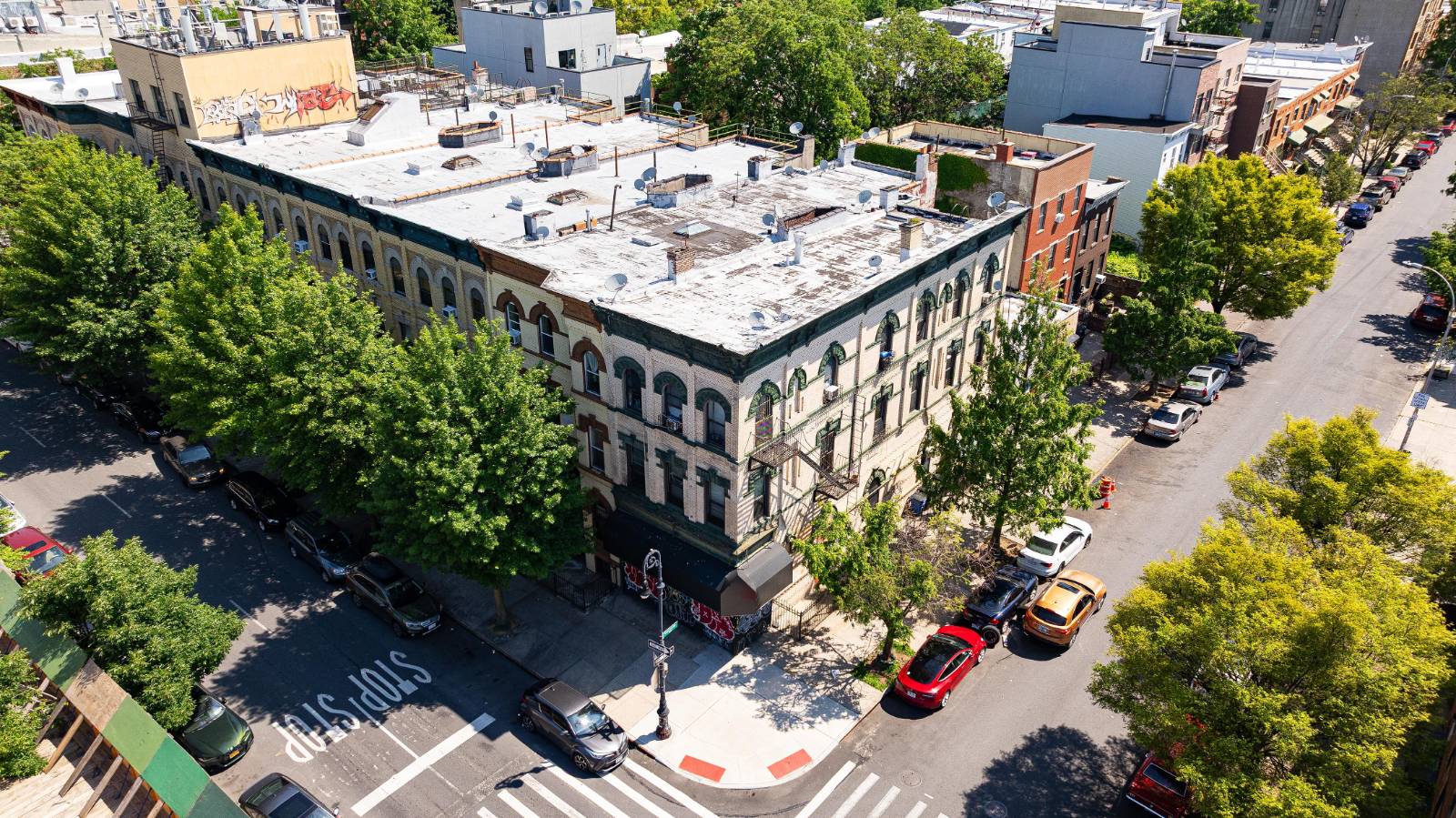 #2 photo, 531 Kosciuszko St, Brooklyn , NY 11221