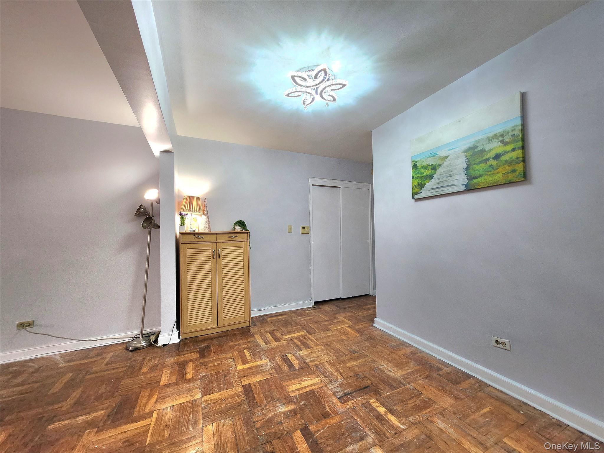 #4 photo, 33-27 91, Jackson Heights , NY 11372