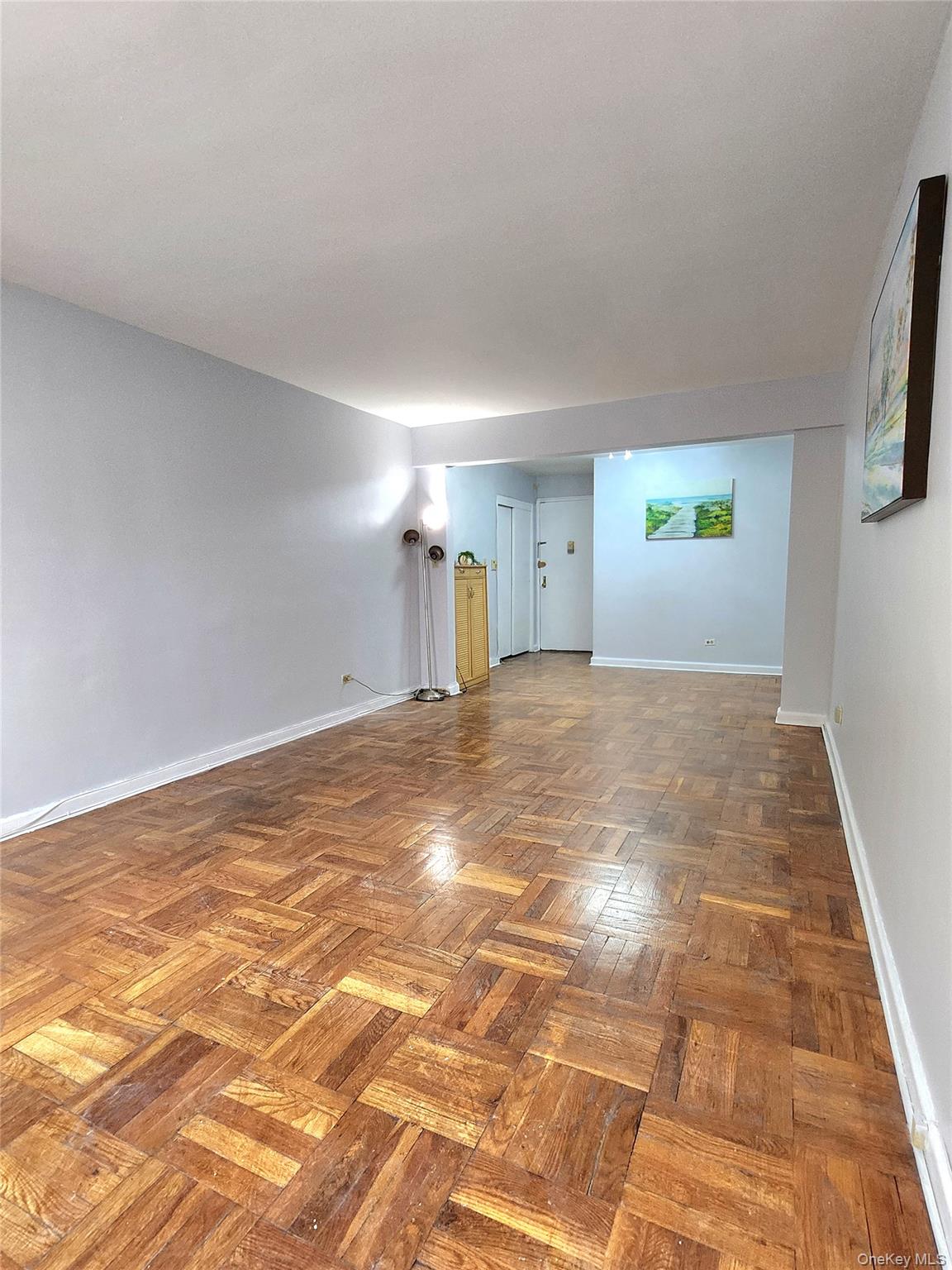 #6 photo, 33-27 91, Jackson Heights , NY 11372