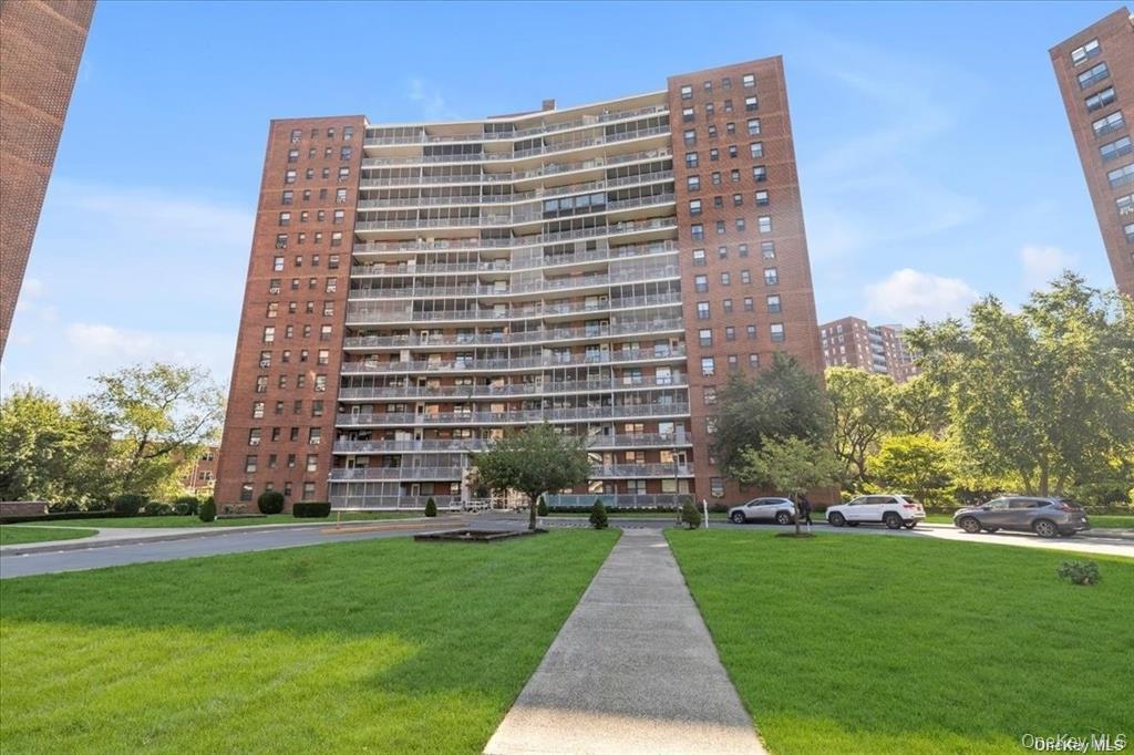 #1 photo, 61-45 98th Street, Rego Park , NY 11374