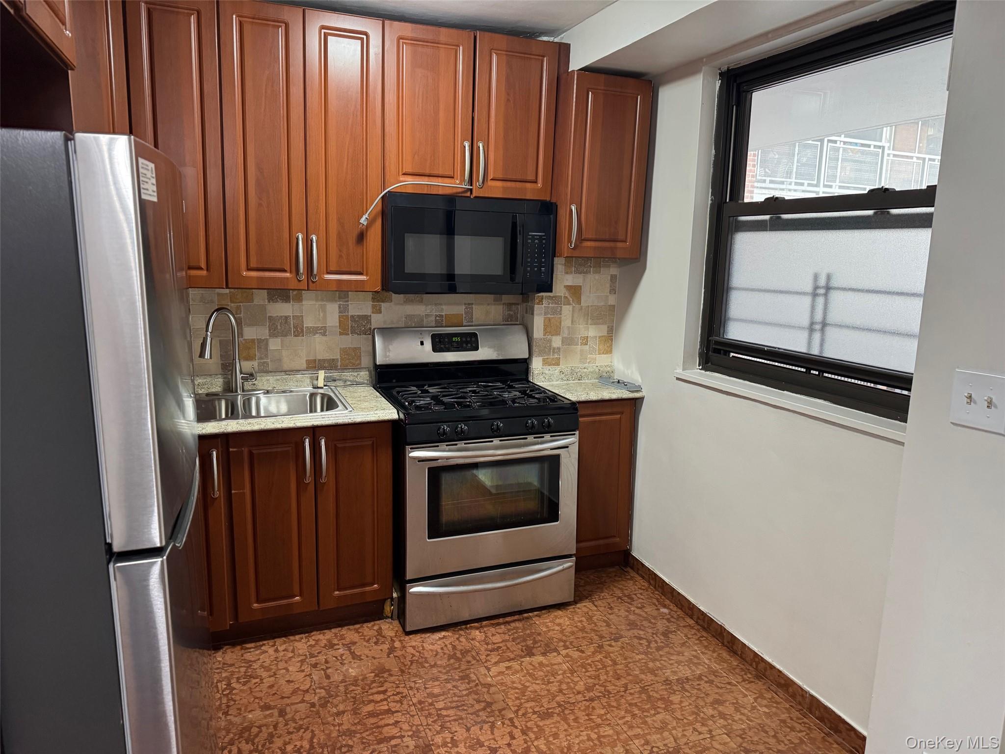 #4 photo, 61-45 98th Street, Rego Park , NY 11374