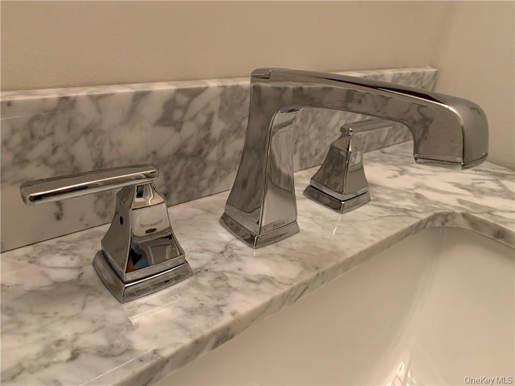 #14 photo, 565 Sierra Vista Lane, Valley Cottage , NY 10989