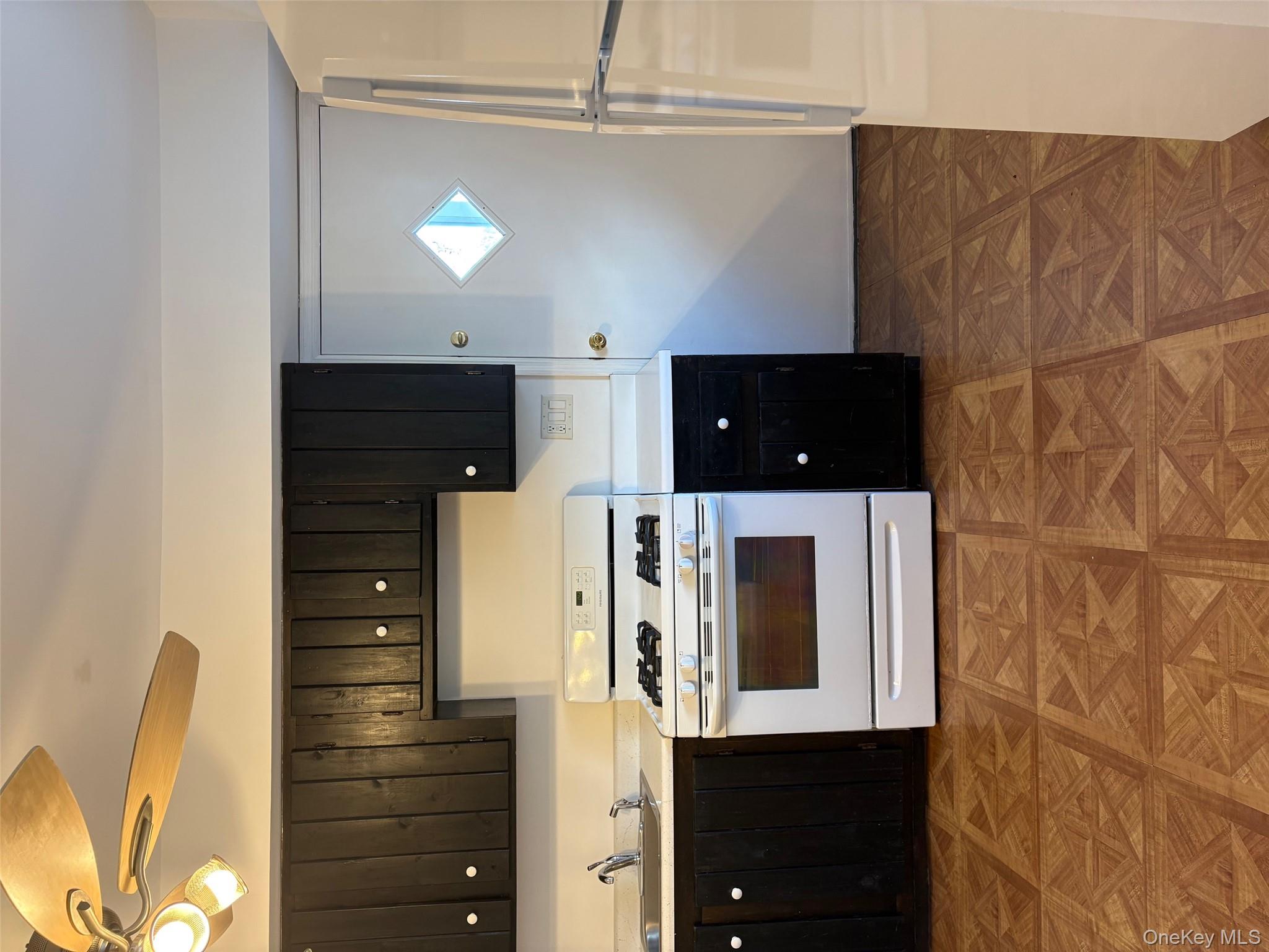 #3 photo, 58-60 Ridge Road, Marlboro , NY 12542