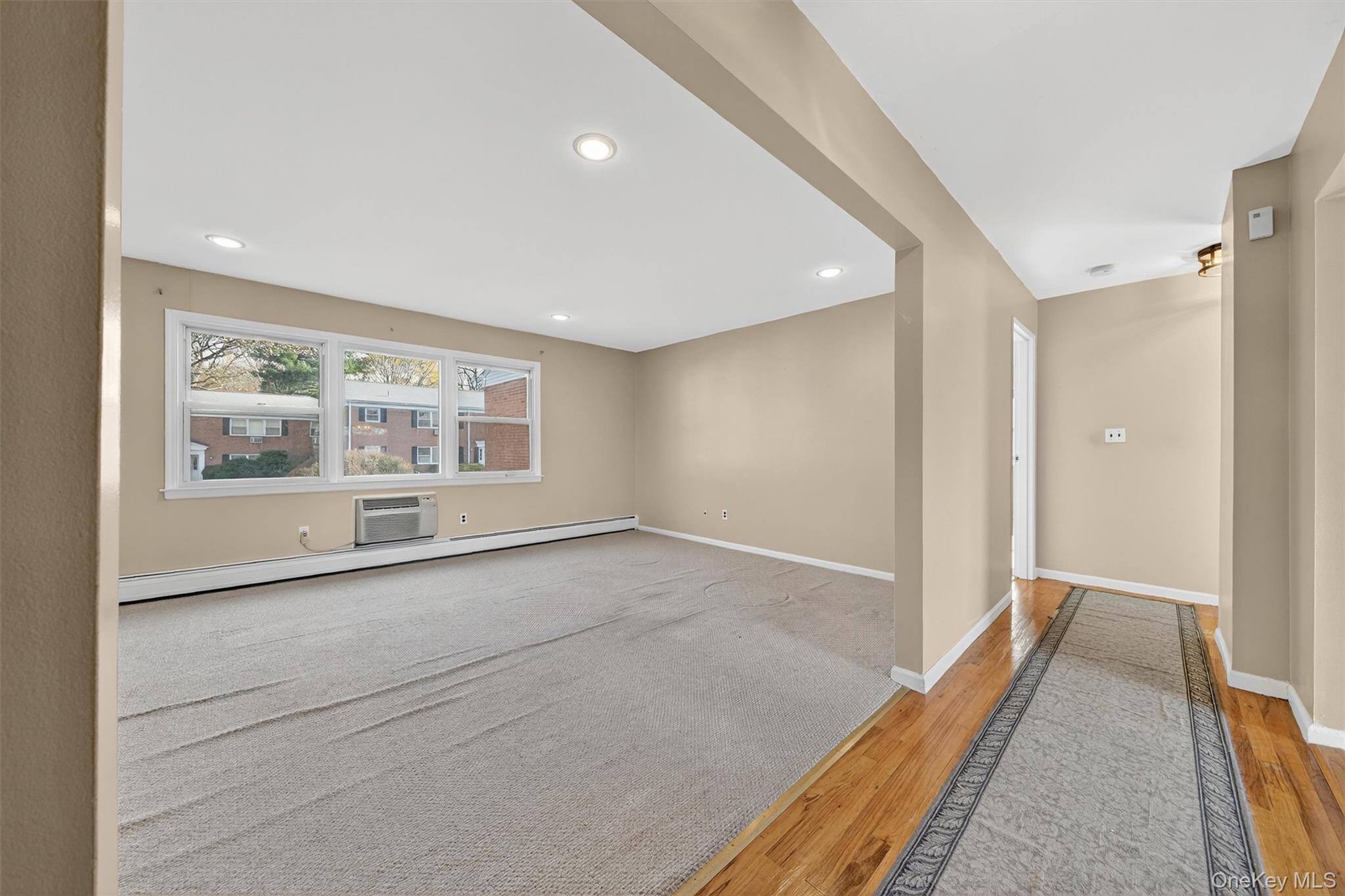 #5 photo, 5 Oxford Court, Suffern , NY 10901