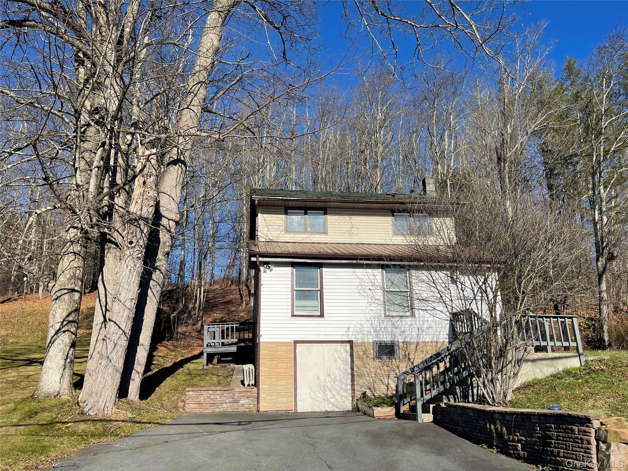 #1 photo, 4 Worden Lane, White Sulphur Spring , NY 12787