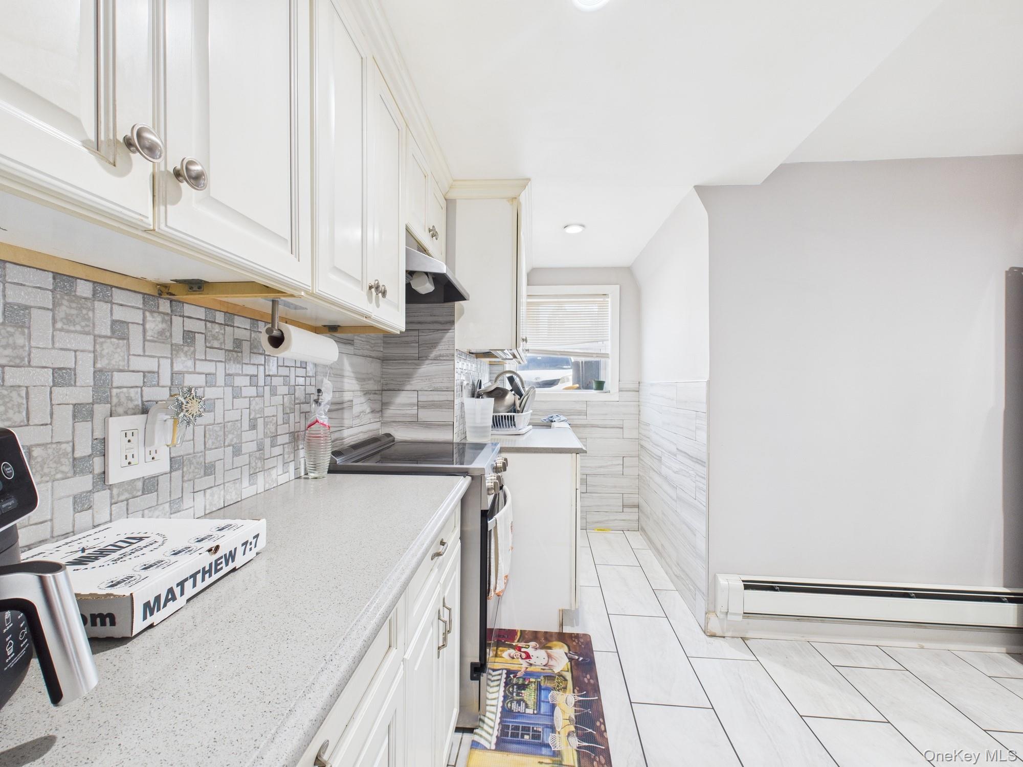 #15 photo, 3234 Paulding Avenue, Bronx , NY 10469