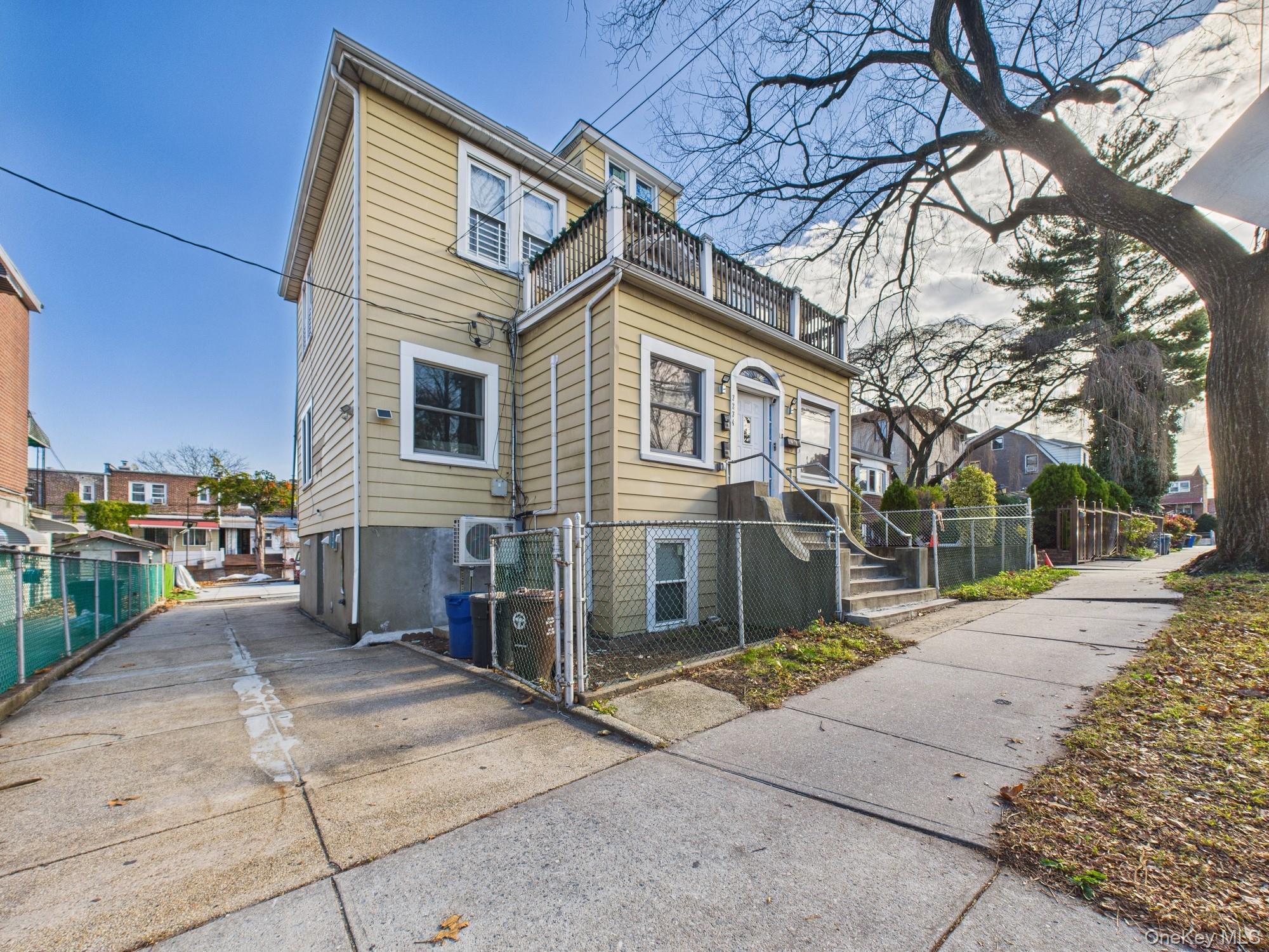 #2 photo, 3234 Paulding Avenue, Bronx , NY 10469