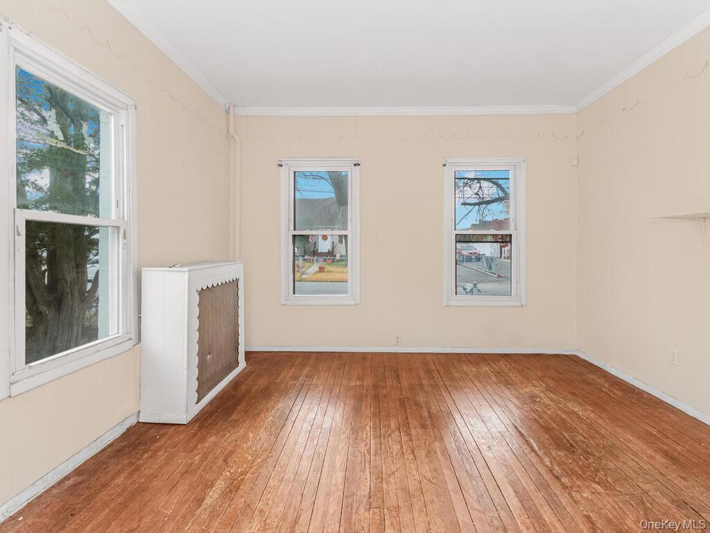 #10 photo, 90 Meucci Avenue, Copiague , NY 11726