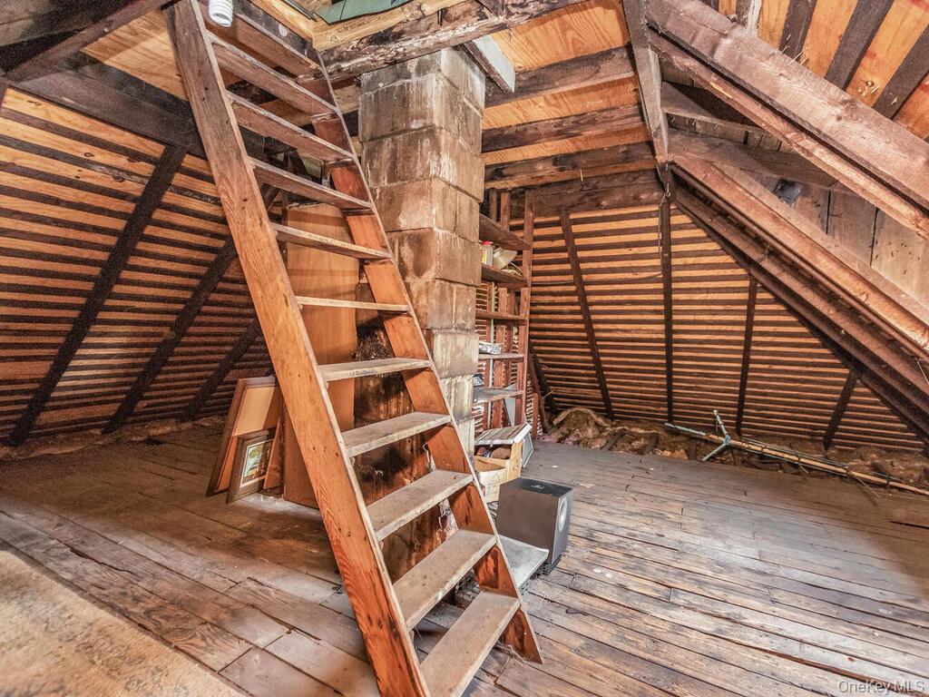 #17 photo, 90 Meucci Avenue, Copiague , NY 11726