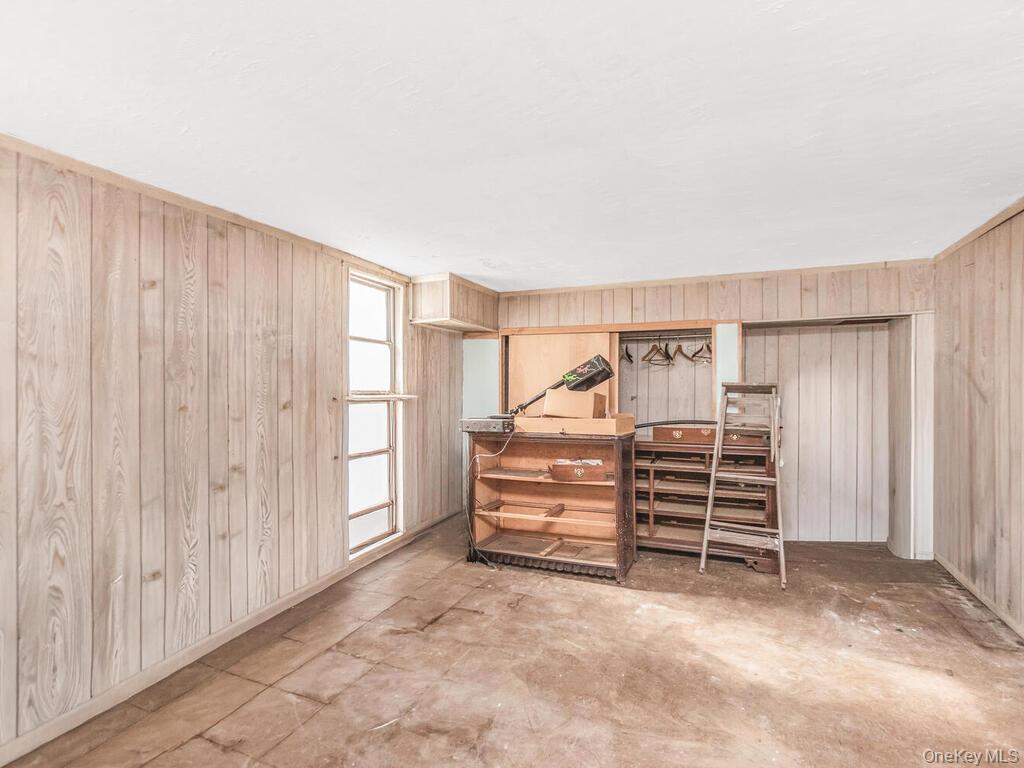 #19 photo, 90 Meucci Avenue, Copiague , NY 11726