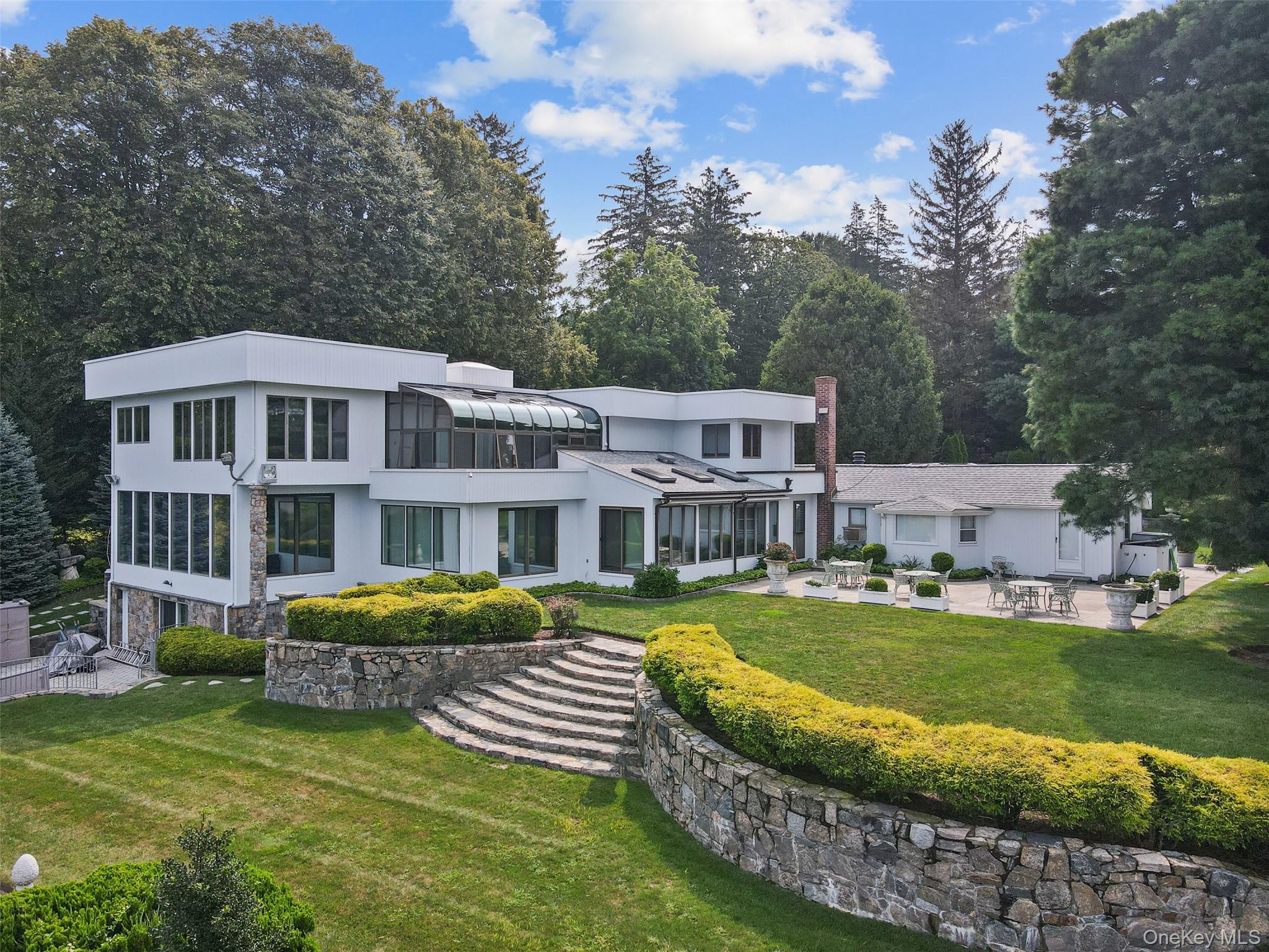 #3 photo, 43 Matthiessen Park, Irvington , NY 10533