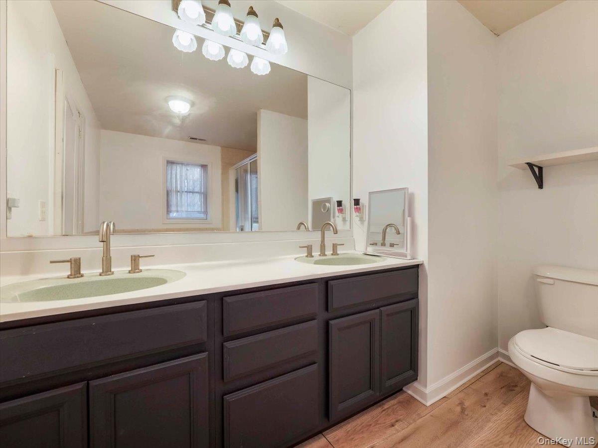 #18 photo, 30 Ketchamtown Road, 紐約州 Wappingers Falls , NY 12590