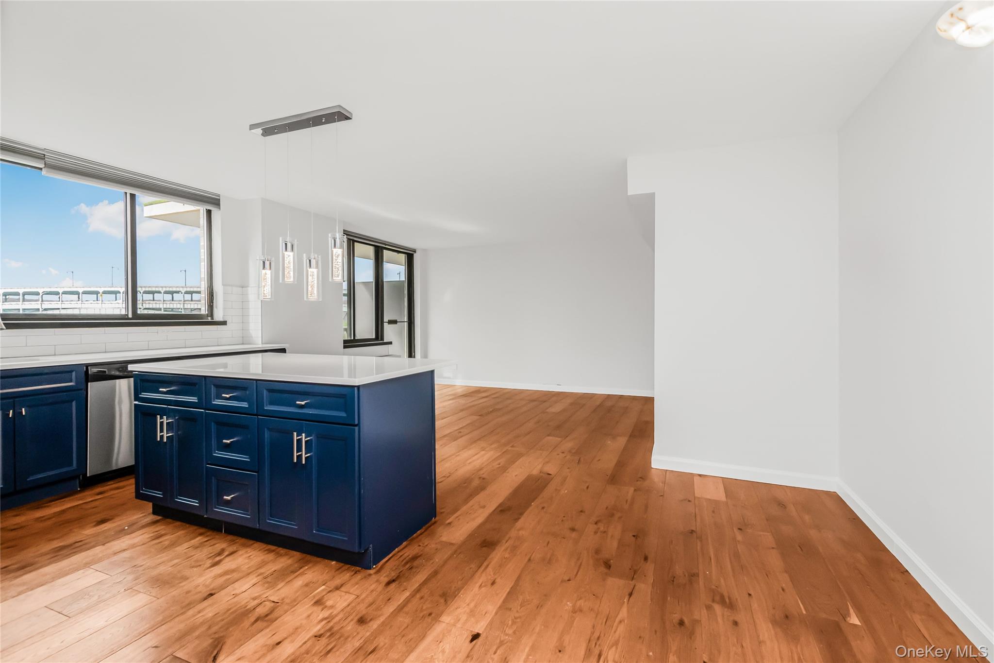 #6 photo, 2287 Johnson Avenue, Bronx , NY 10463