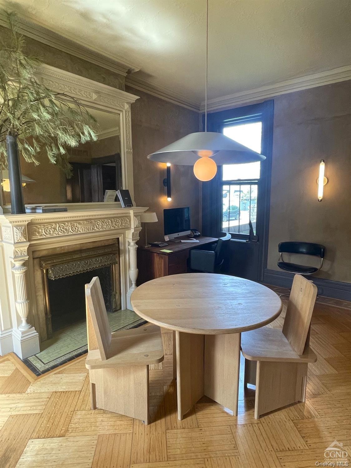 #12 photo, 420 Warren, Hudson , NY 12534