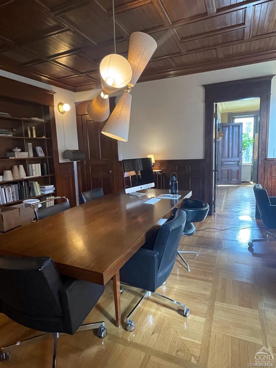 #13 photo, 420 Warren, Hudson , NY 12534