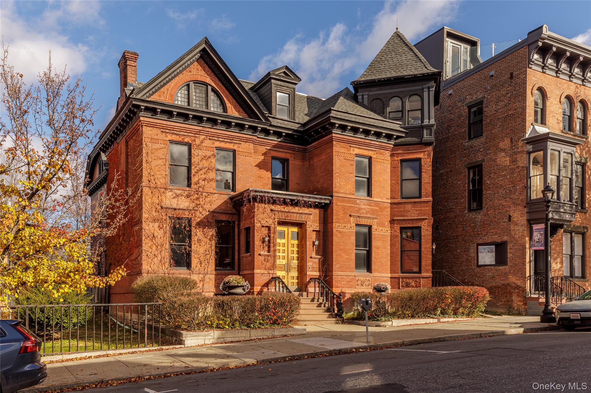 #3 photo, 420 Warren, Hudson , NY 12534