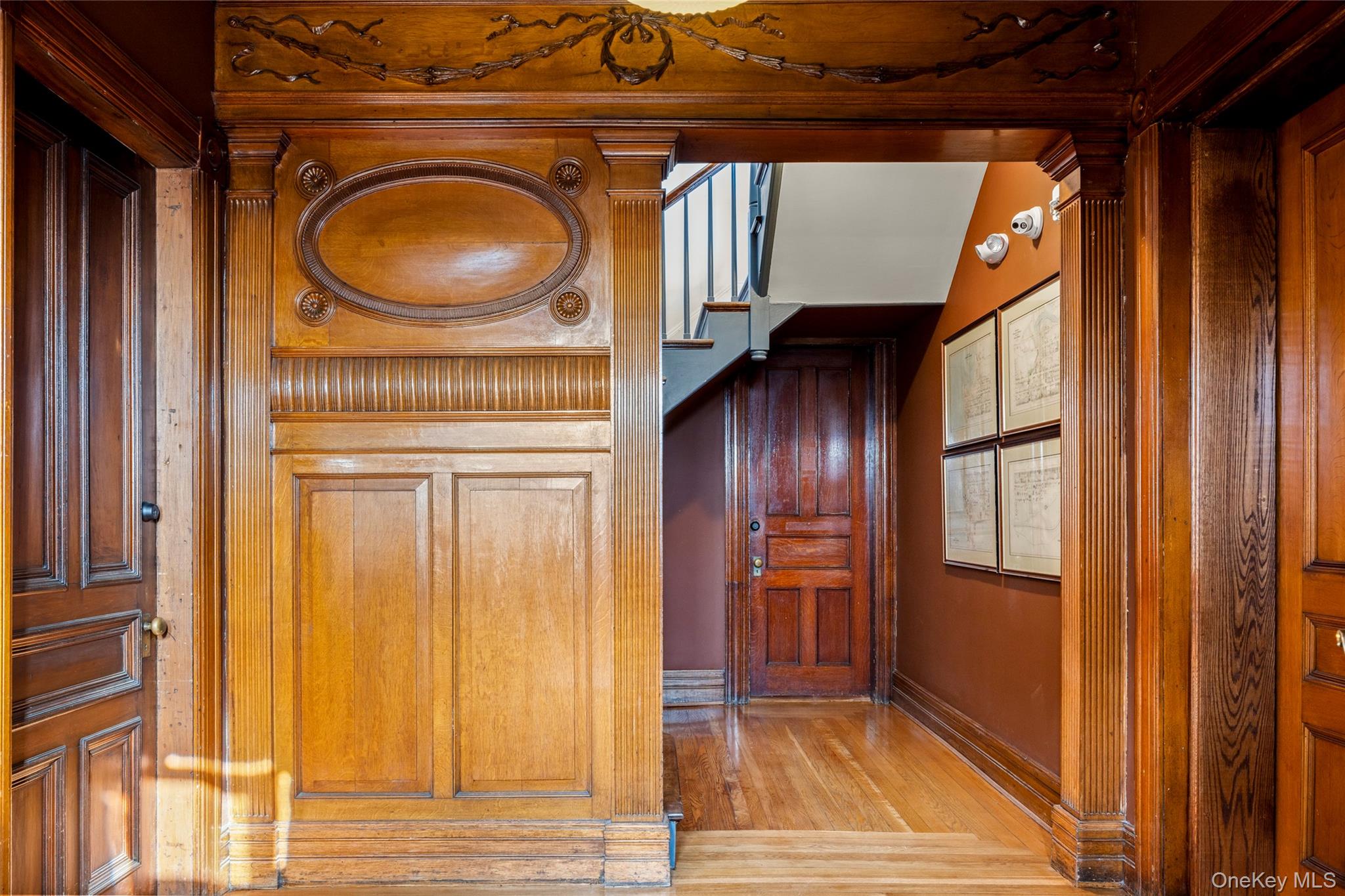 #7 photo, 420 Warren, Hudson , NY 12534